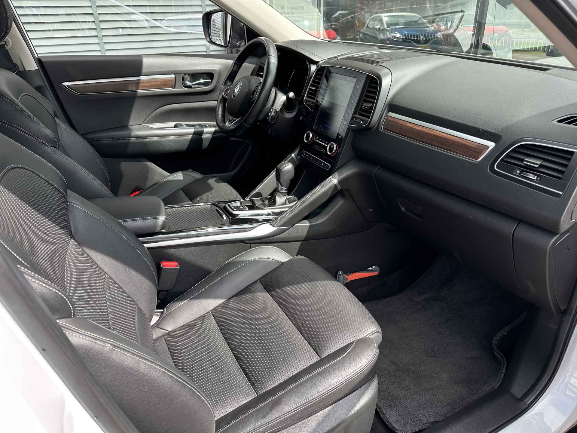 Renault Koleos Intens Tce 160 EDC automaat | trekhaak afneembaar | lederen bekleding | tijdelijk gratis Top Afleverpakket twv Eur 695 - 10/59