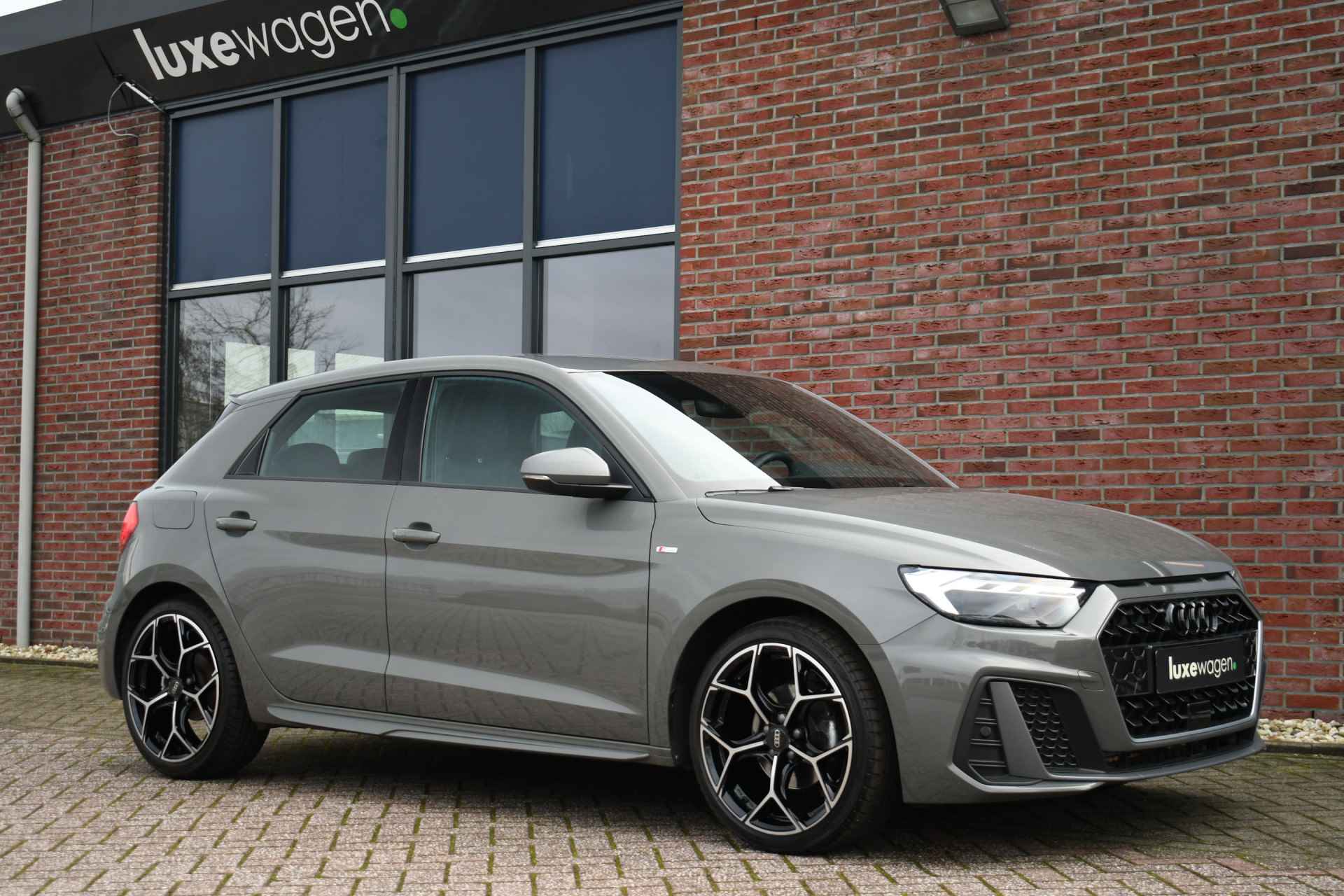 Audi A1 Sportback 30 TFSI S-Line 18inch LED Carplay Chronos-grau - 5/73