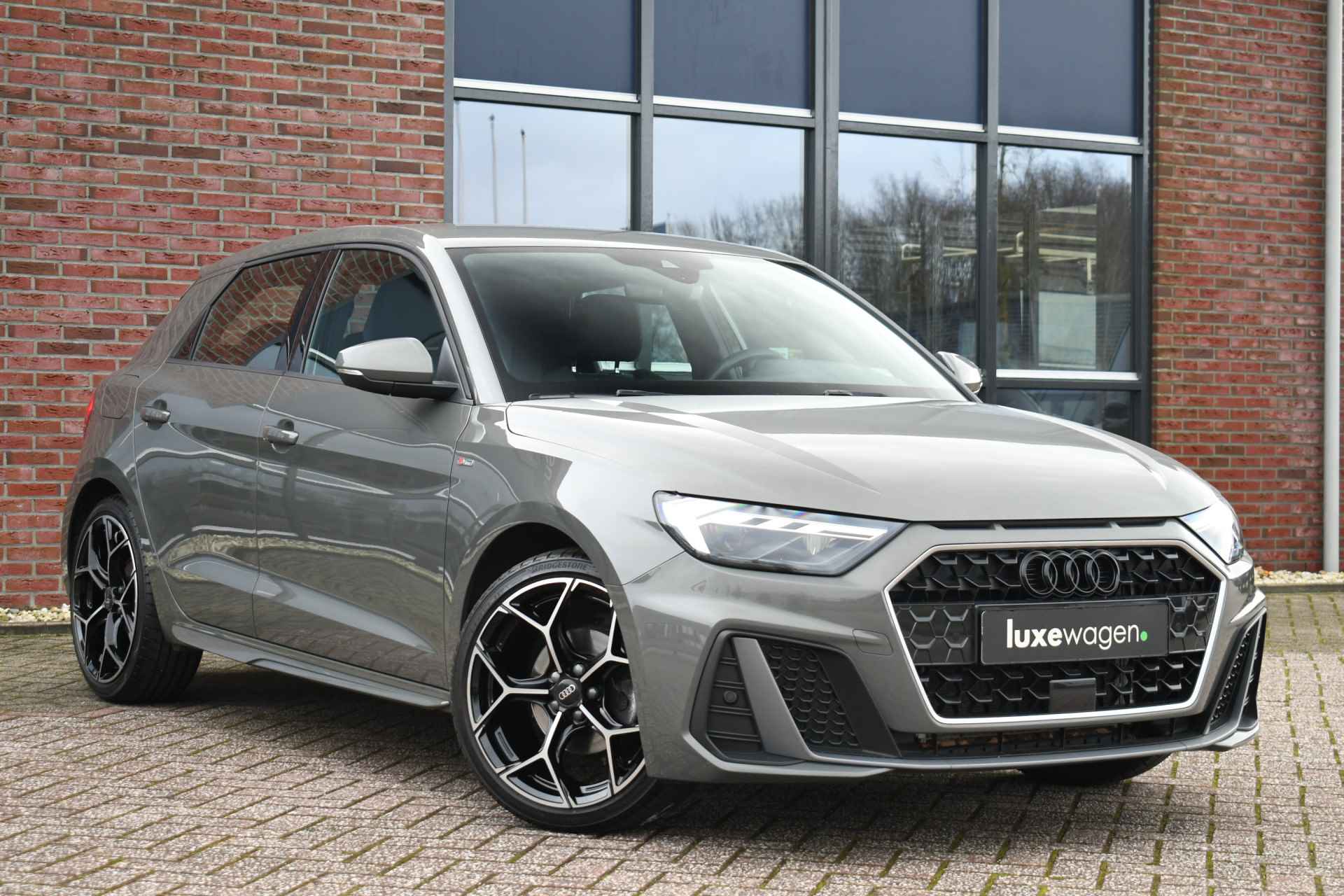 Audi A1 Sportback 30 TFSI S-Line 18inch LED Carplay Chronos-grau - 19/73