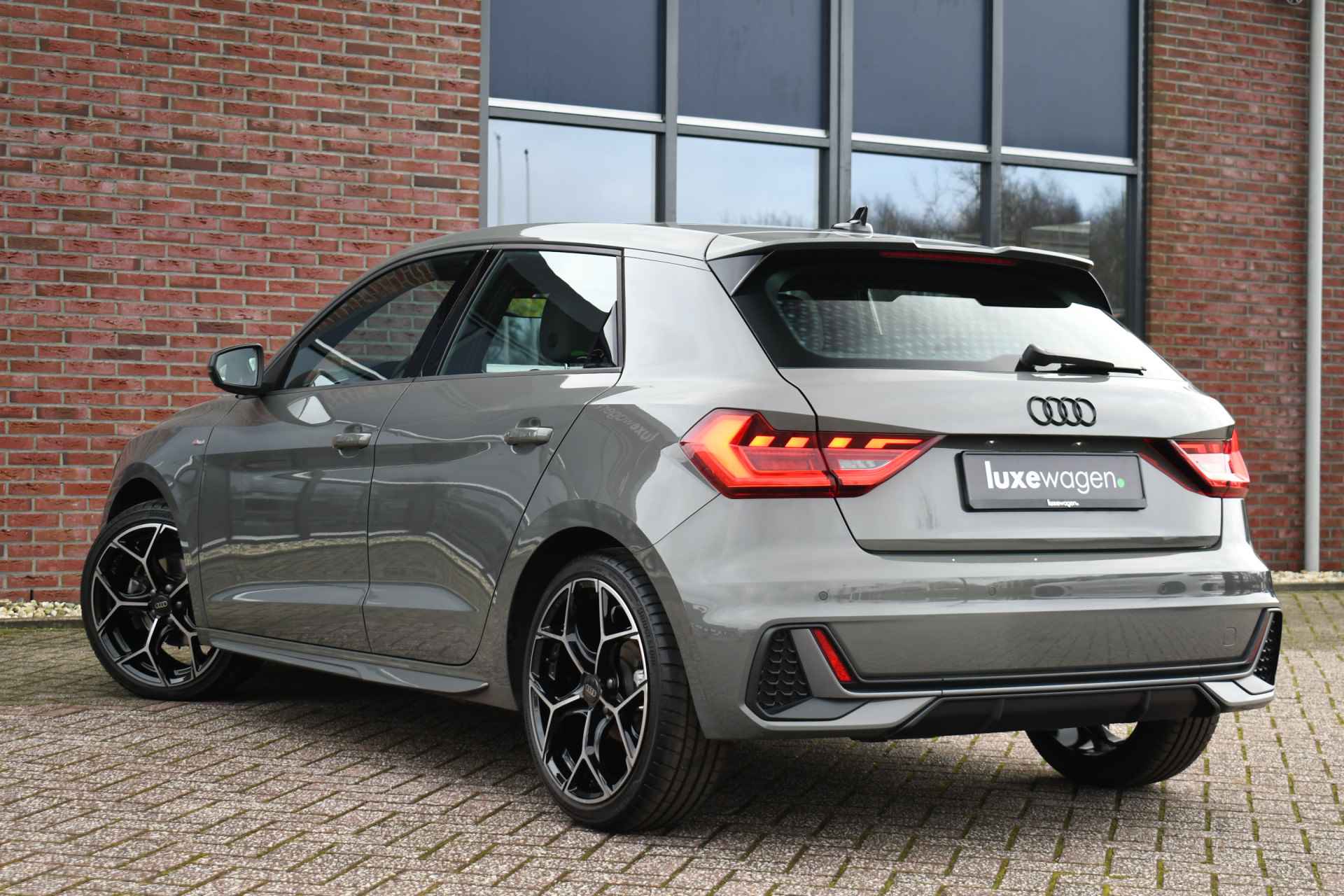 Audi A1 Sportback 30 TFSI S-Line 18inch LED Carplay Chronos-grau - 20/73