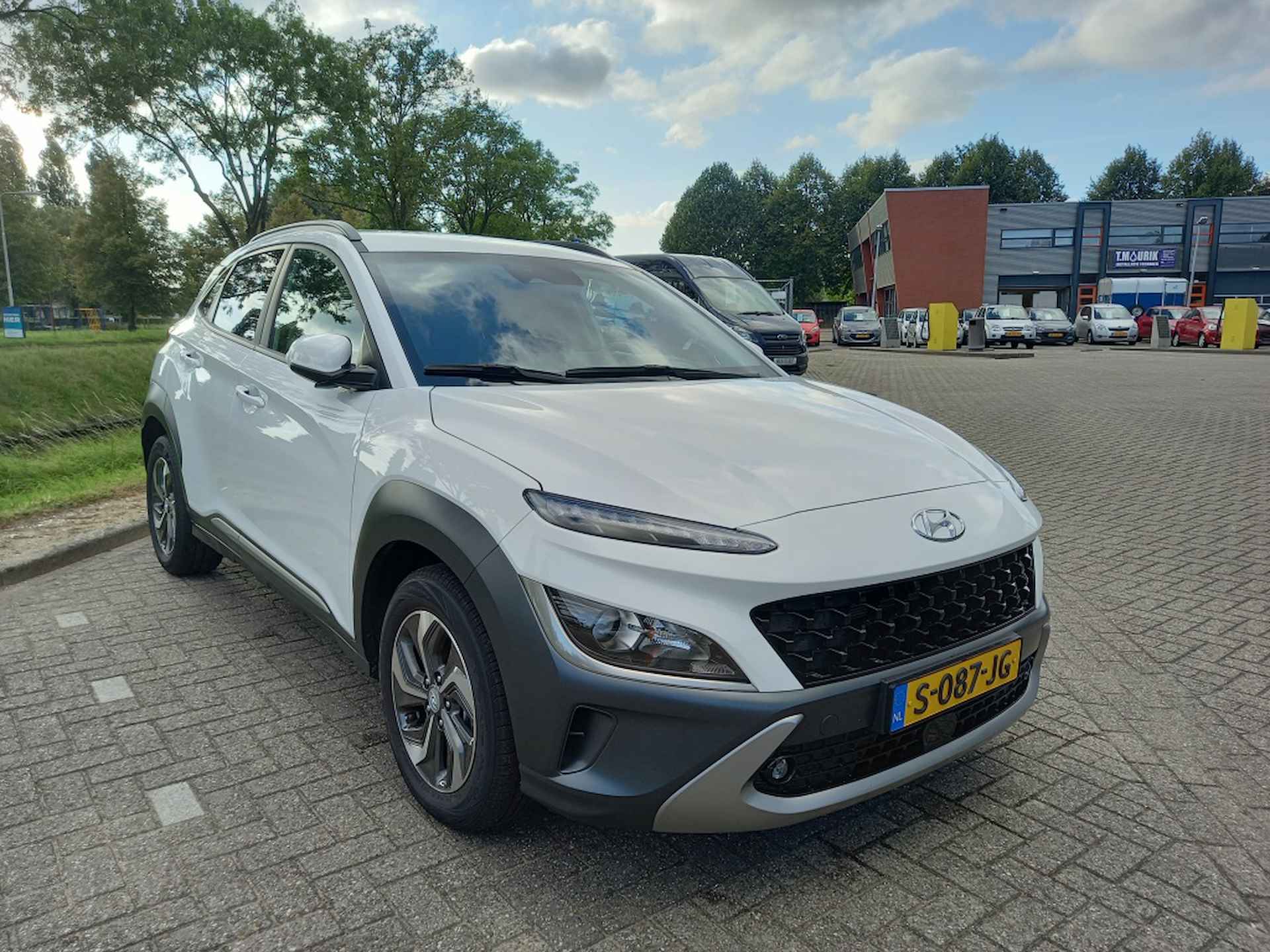 Hyundai Kona 1.6 GDI HEV Fashion - 2/18