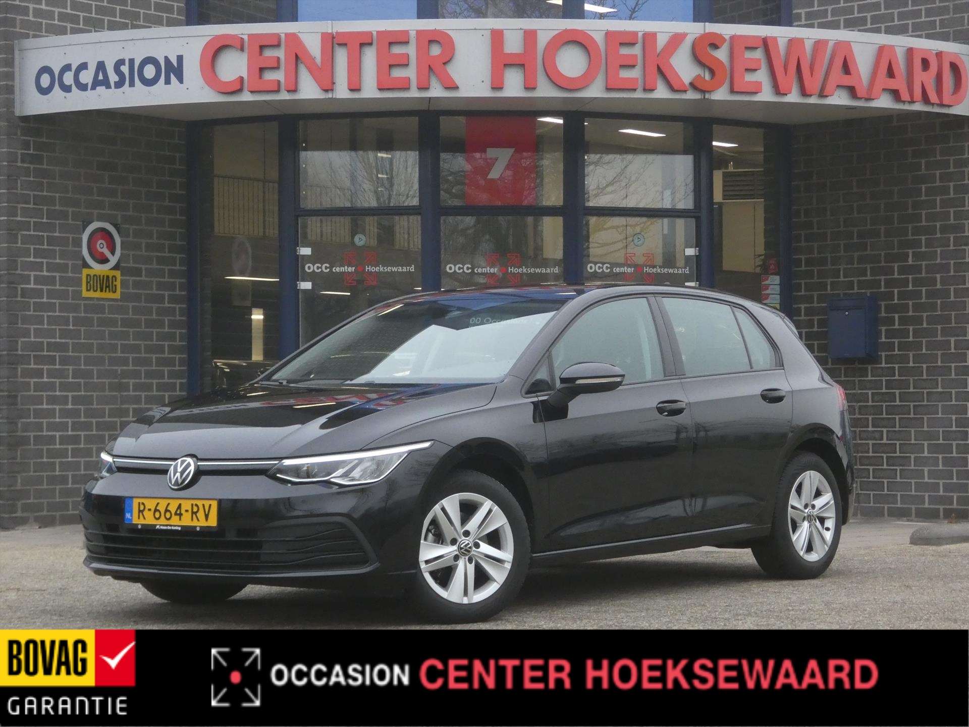 VOLKSWAGEN Golf 1.0 eTSI 110pk 7-DSG Life Lounge | Carplay + Navigatie |