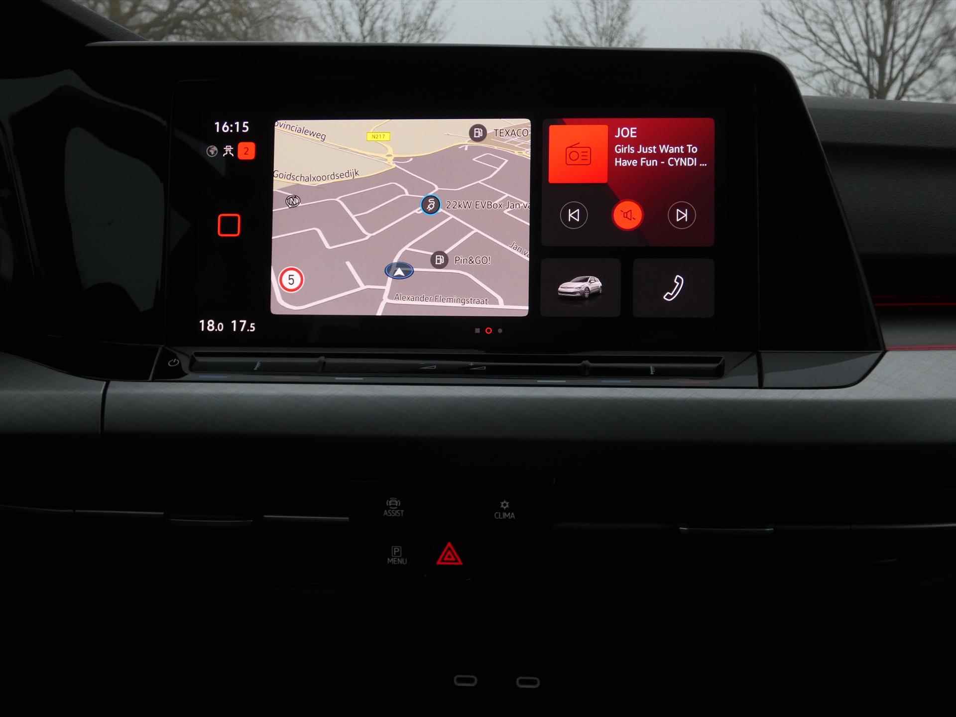 VOLKSWAGEN Golf 1.0 eTSI 110pk 7-DSG Life Lounge | Carplay + Navigatie | - 22/40