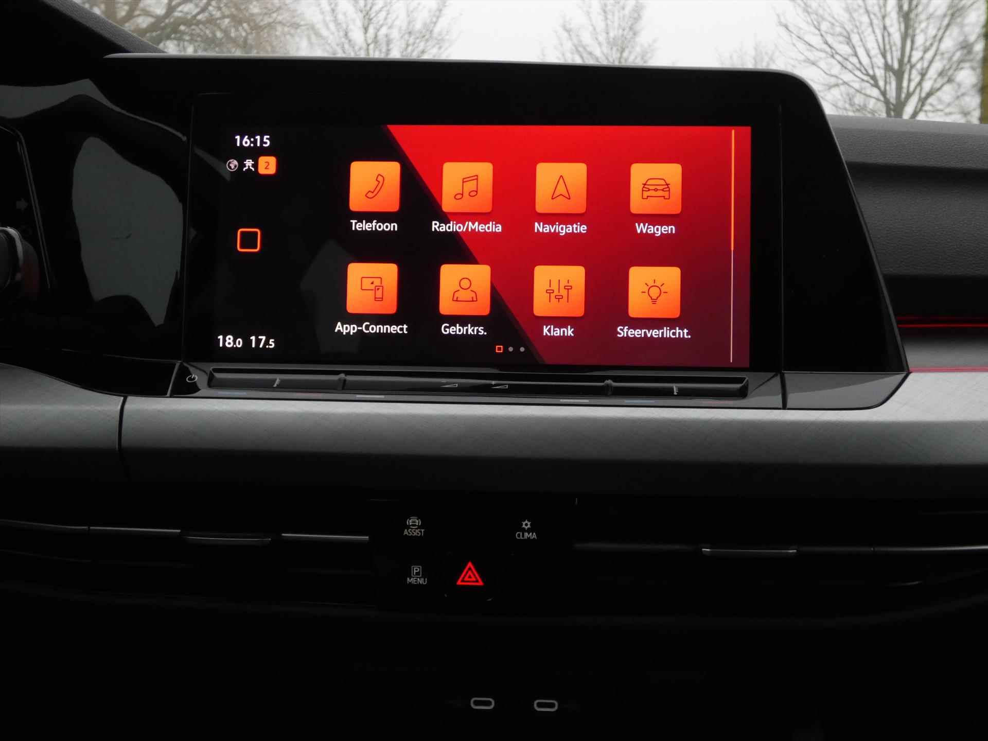 VOLKSWAGEN Golf 1.0 eTSI 110pk 7-DSG Life Lounge | Carplay + Navigatie | - 23/40