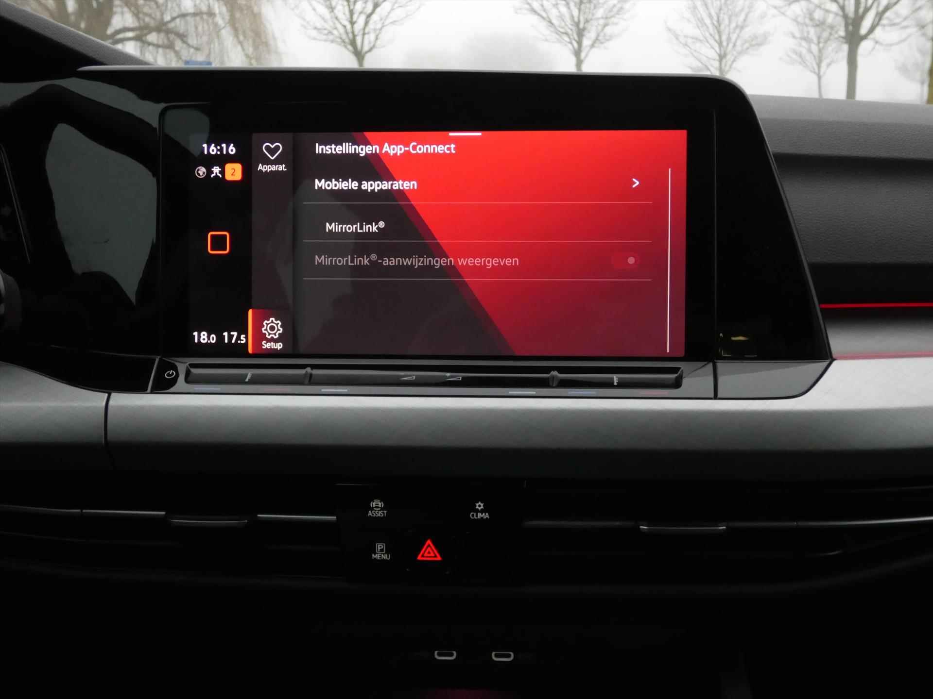 VOLKSWAGEN Golf 1.0 eTSI 110pk 7-DSG Life Lounge | Carplay + Navigatie | - 27/40