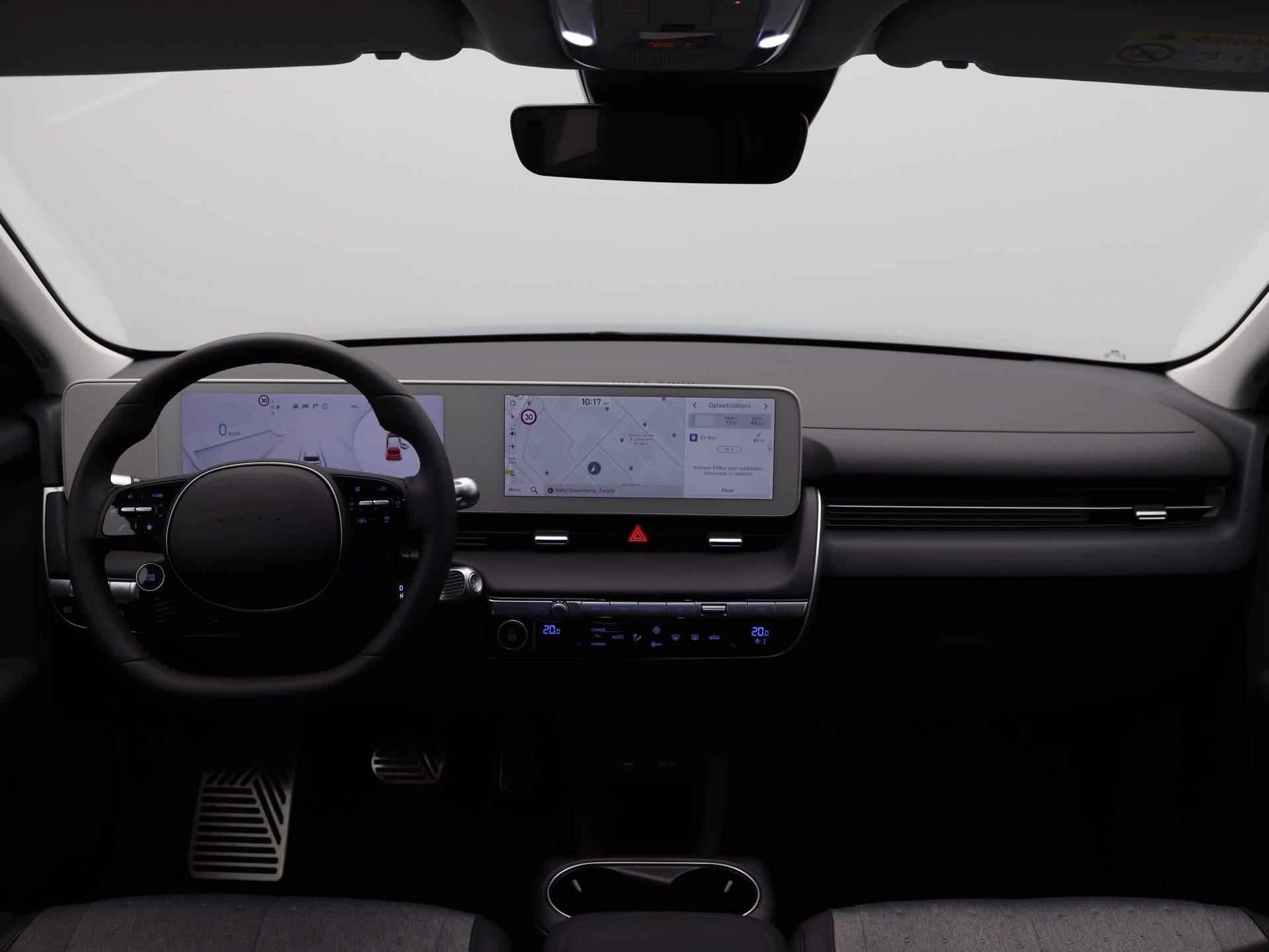Hyundai IONIQ 5 77 kWh Connect | Bose Audio | Elektrische stoelen | Achteruitrij camera | - 32/49