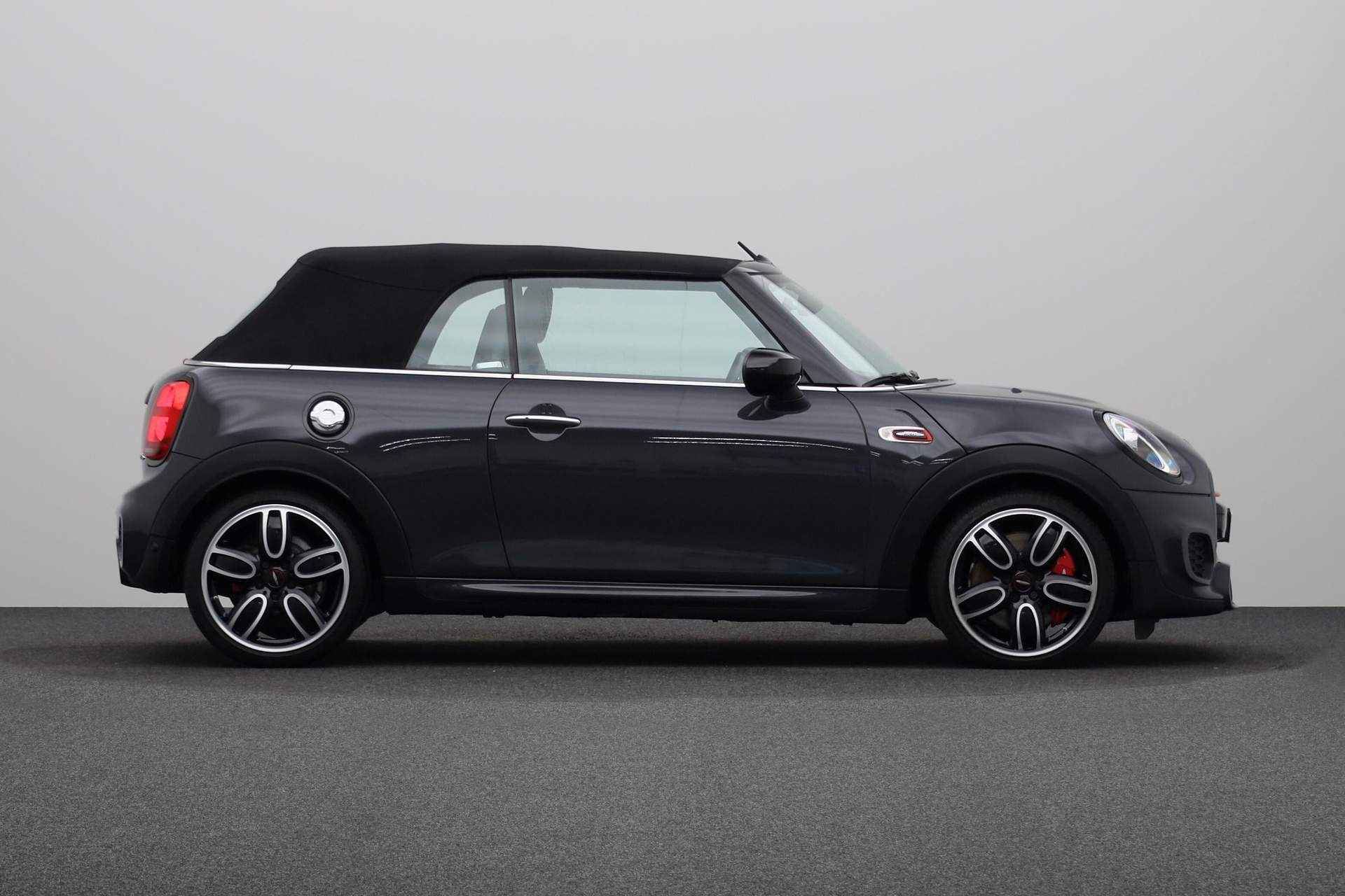 MINI Cabrio 2.0 John Cooper Works Chili | Harman-Kardon Sound System | Comfort Access | PDC Achter | Sportonderstel | ISOFIX | - 32/33