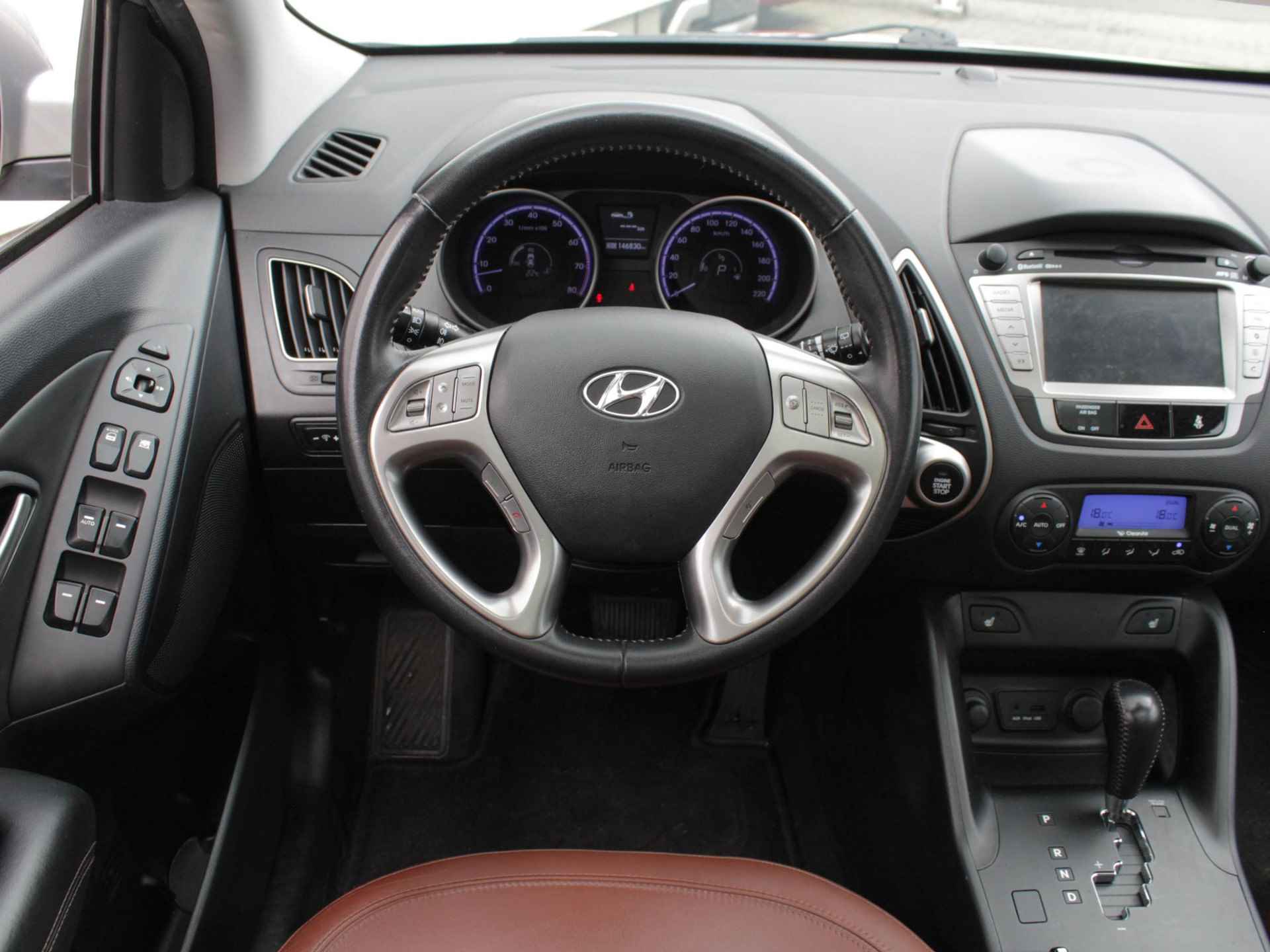 Hyundai ix35 2.0i 4WD i-Catcher Automaat | Navi | Camera | Leder | Clima | Lm-Velgen - 4/30