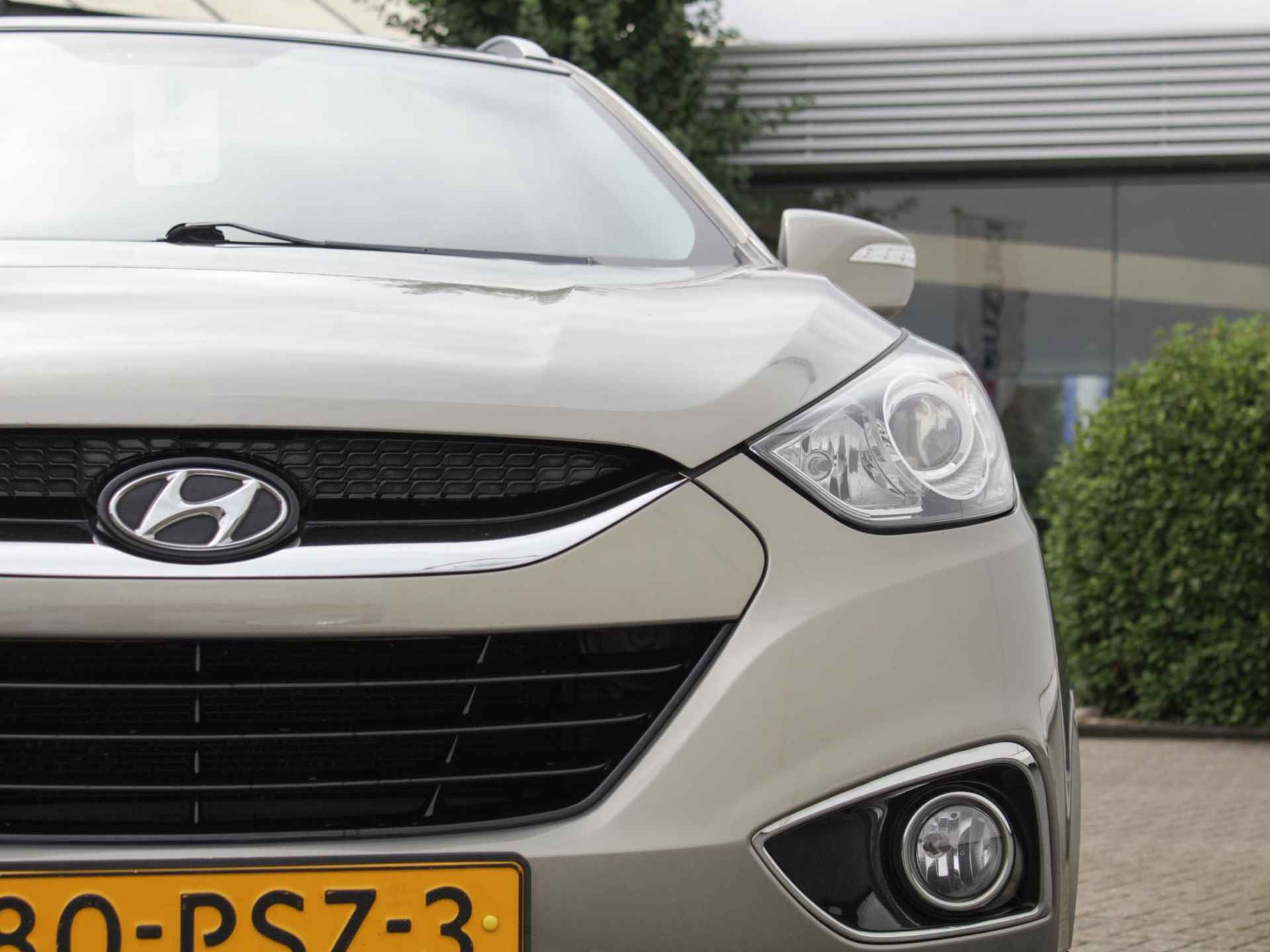 Hyundai ix35 2.0i 4WD i-Catcher Automaat | Navi | Camera | Leder | Clima | Lm-Velgen - 19/30