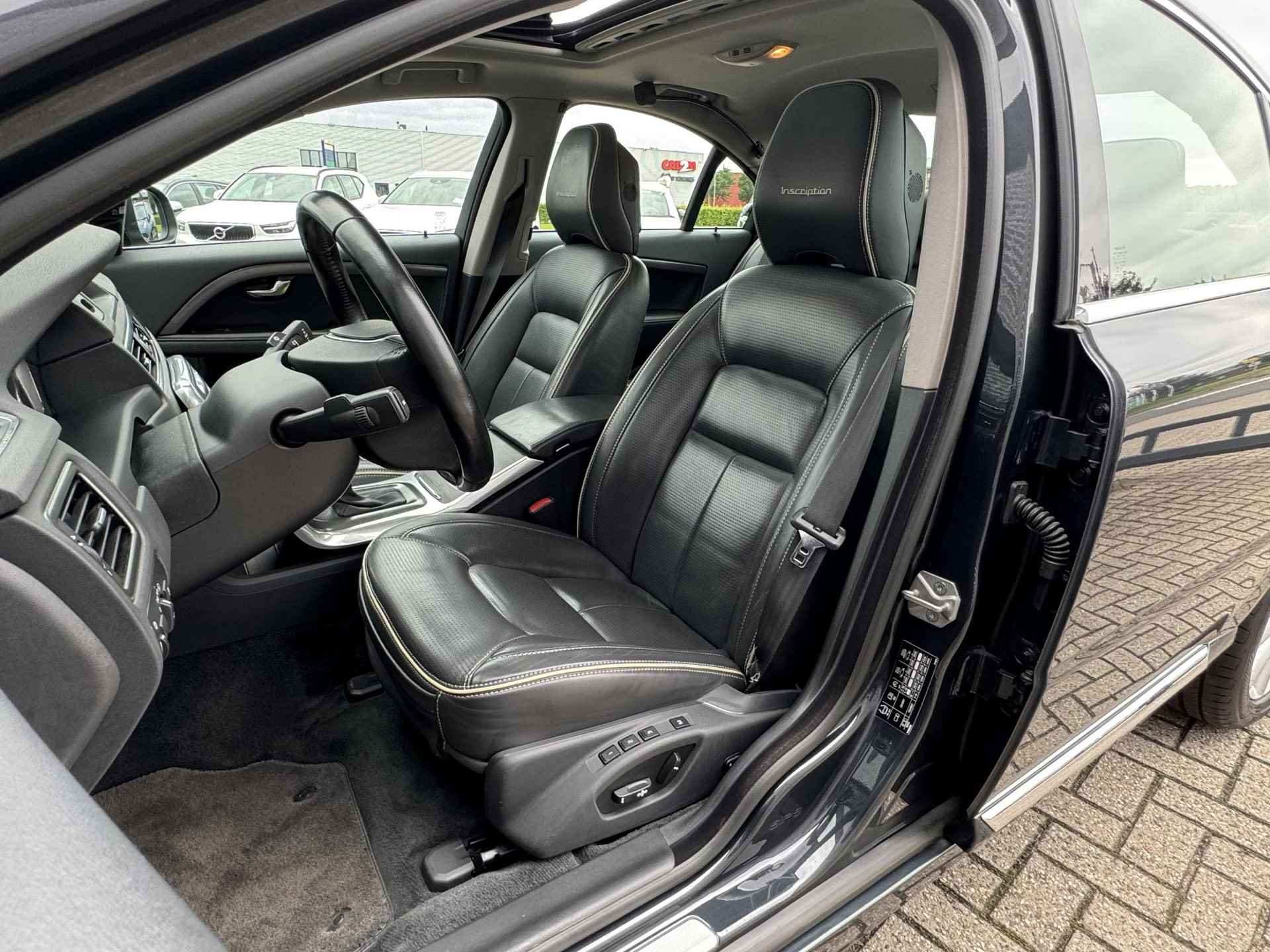 Volvo S80 2.0 T5 Summum | Adaptieve Cruise Control | Stoelventilatie en verwarming | Four-C adaptief chassis | Parkeersensoren V+A | Schuifdak | Lederen bekleding | Dealer onderhouden, uniek!! - 3/21