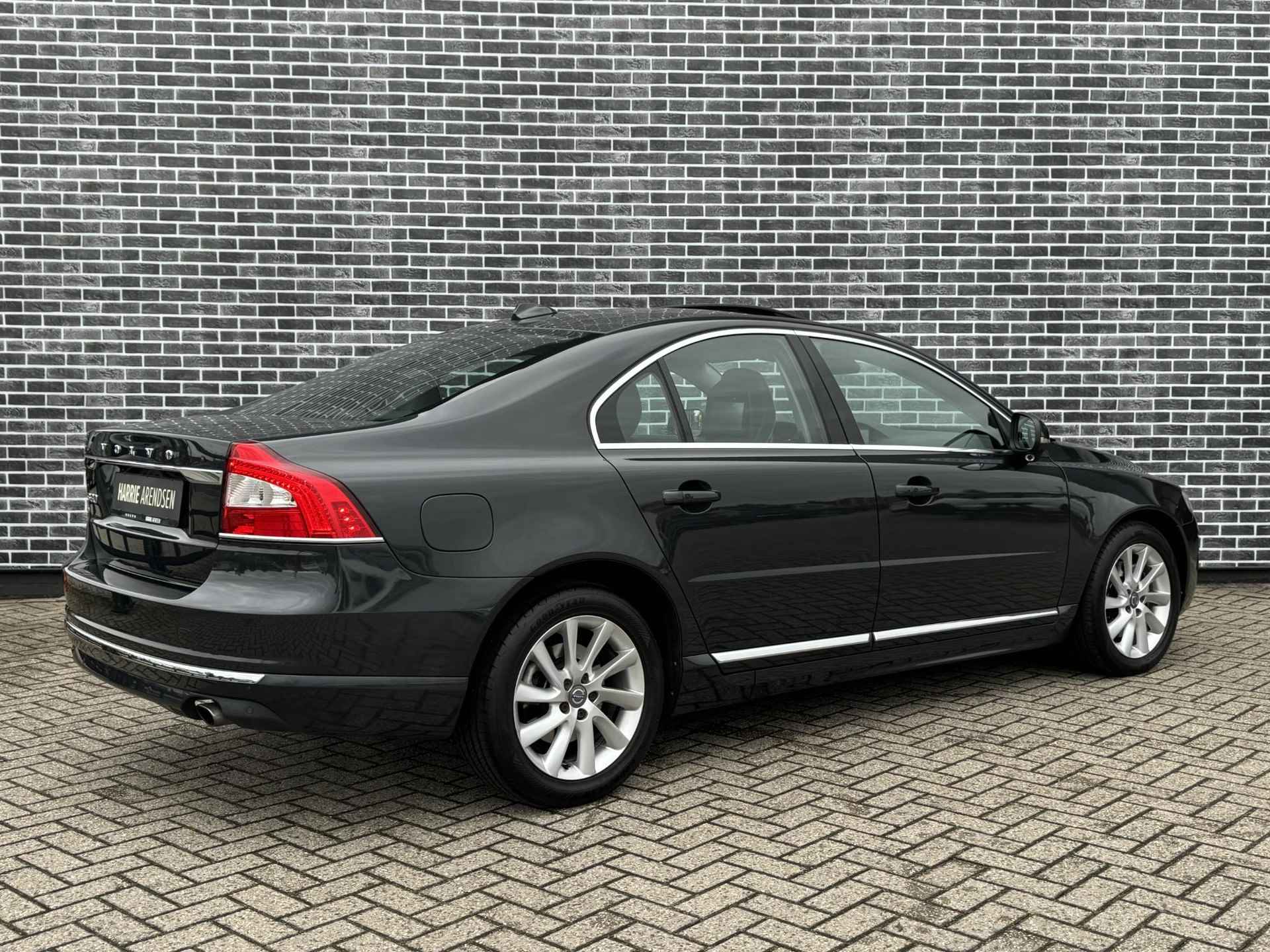 Volvo S80 2.0 T5 Summum | Adaptieve Cruise Control | Stoelventilatie en verwarming | Four-C adaptief chassis | Parkeersensoren V+A | Schuifdak | Lederen bekleding | Dealer onderhouden, uniek!! - 5/21