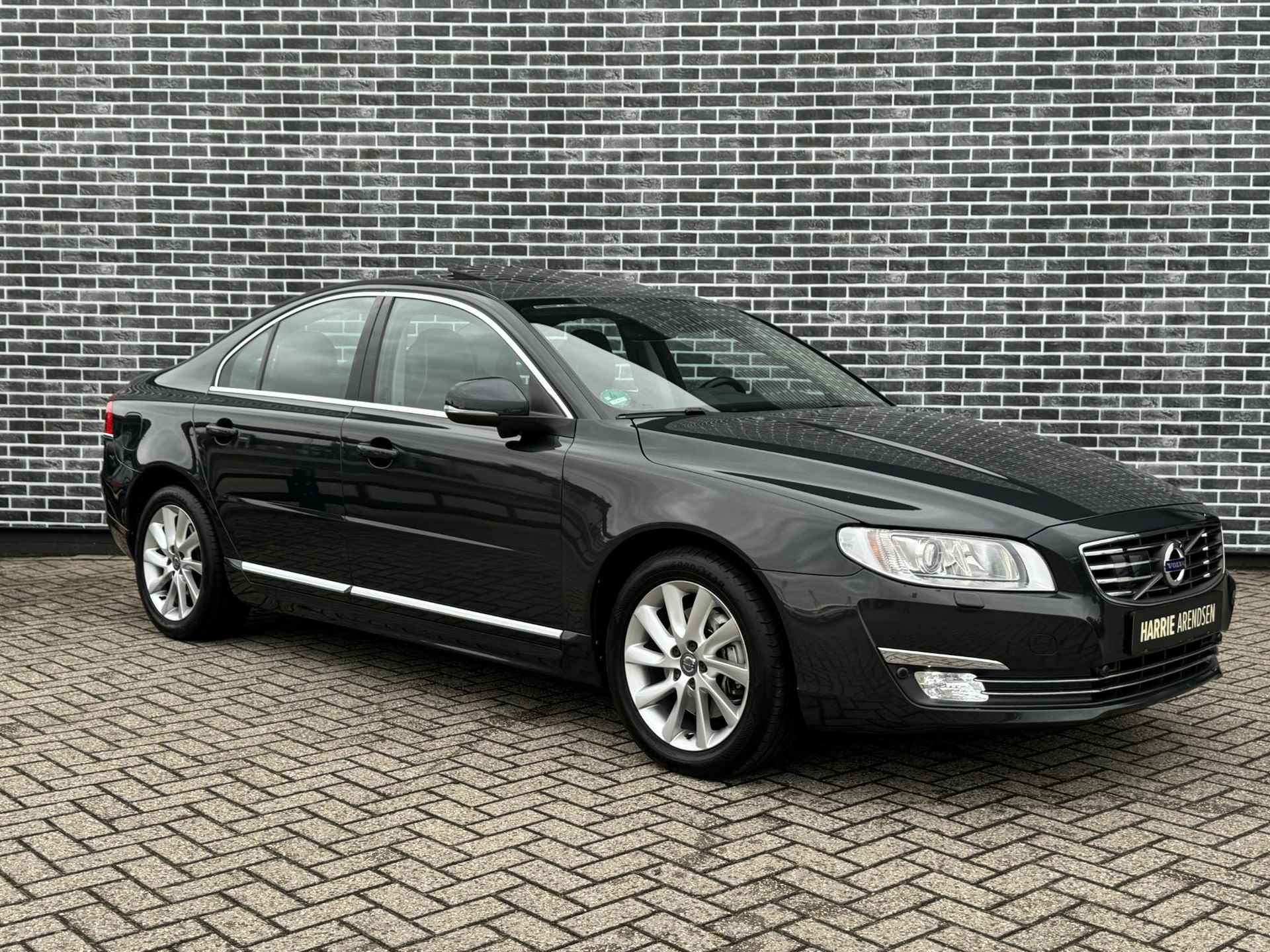 Volvo S80 2.0 T5 Summum | Adaptieve Cruise Control | Stoelventilatie en verwarming | Four-C adaptief chassis | Parkeersensoren V+A | Schuifdak | Lederen bekleding | Dealer onderhouden, uniek!! - 13/21