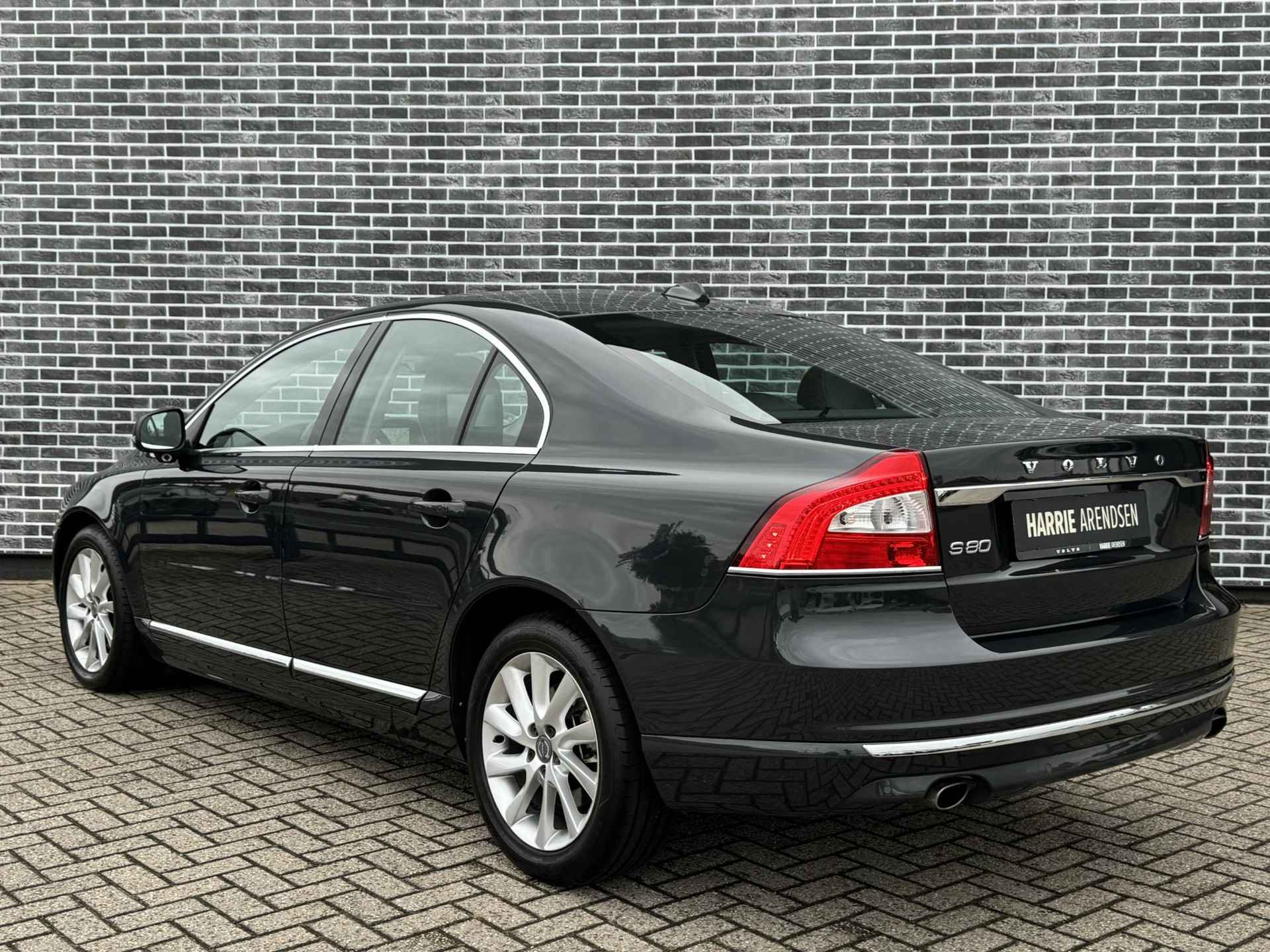 Volvo S80 2.0 T5 Summum | Adaptieve Cruise Control | Stoelventilatie en verwarming | Four-C adaptief chassis | Parkeersensoren V+A | Schuifdak | Lederen bekleding | Dealer onderhouden, uniek!! - 15/21