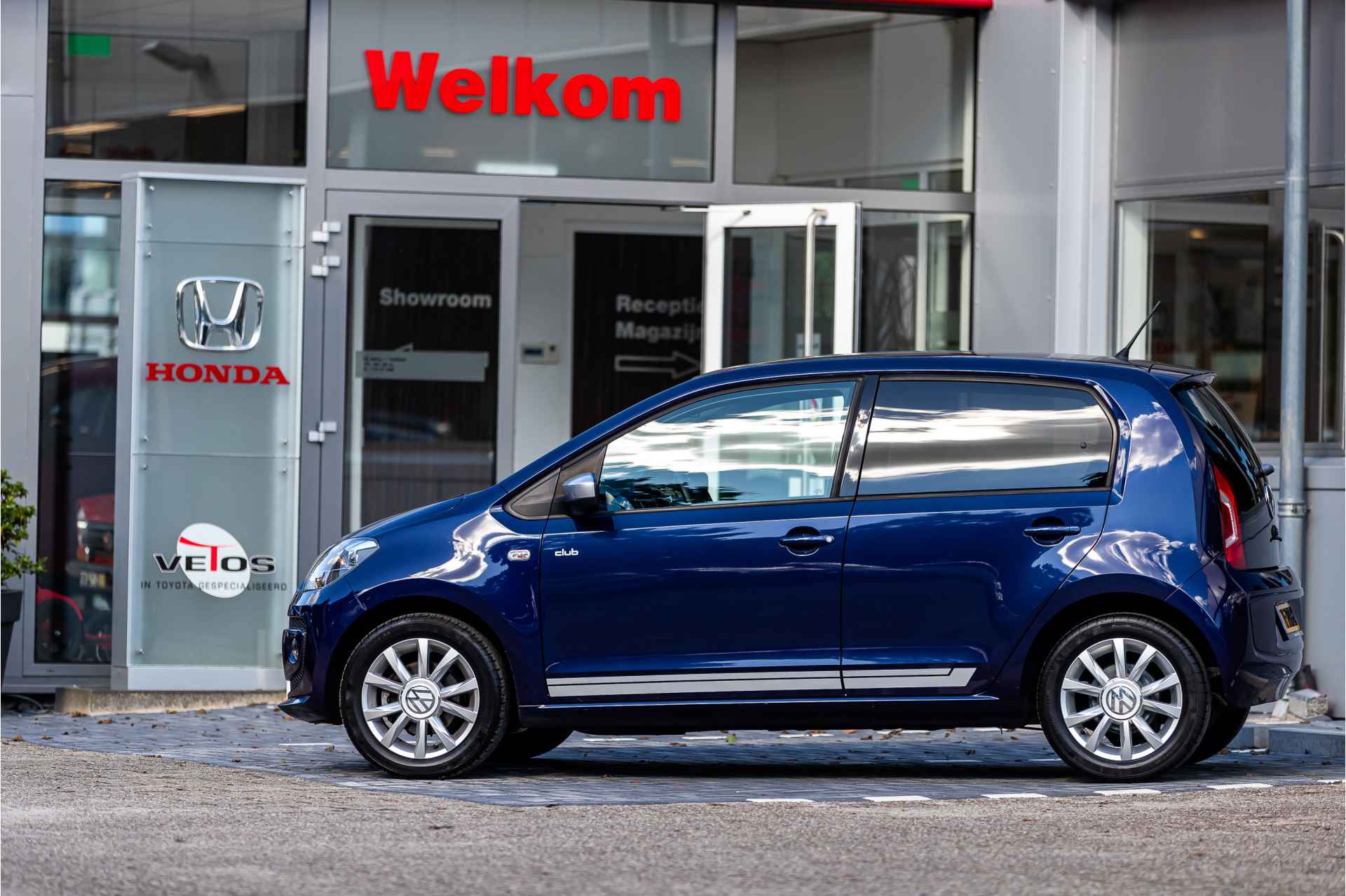 Volkswagen up! 1.0 Automaat Airco, Lichtmetalen velgen, Voorstoelen verwarmd , All-in Rijklaarprijs - 3/29