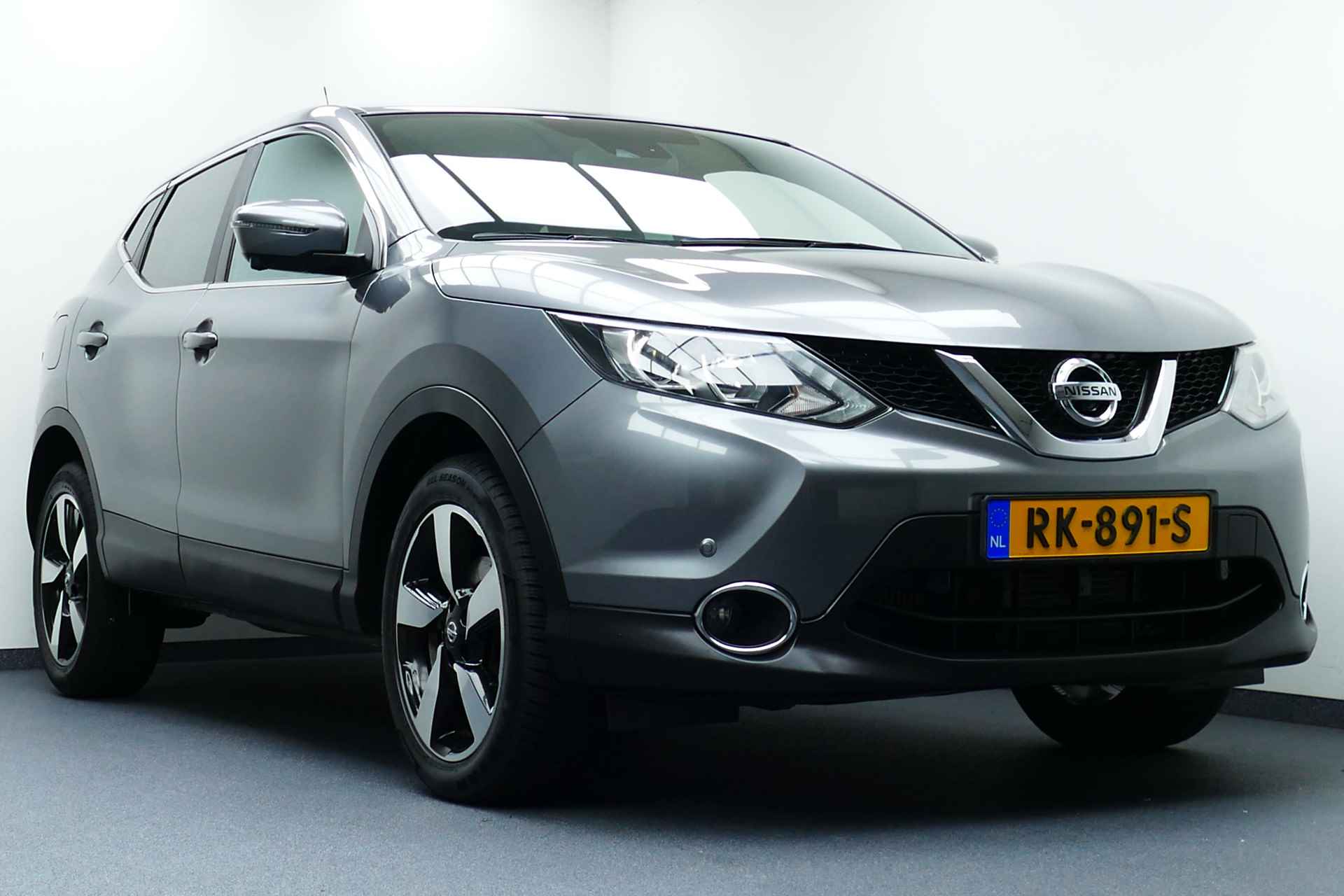 Nissan QASHQAI 1.2 N-Connecta. Half Leer, Stoelverw, 360 Camera, 18"LMV, Navi, Clima, Cruise - 2/40