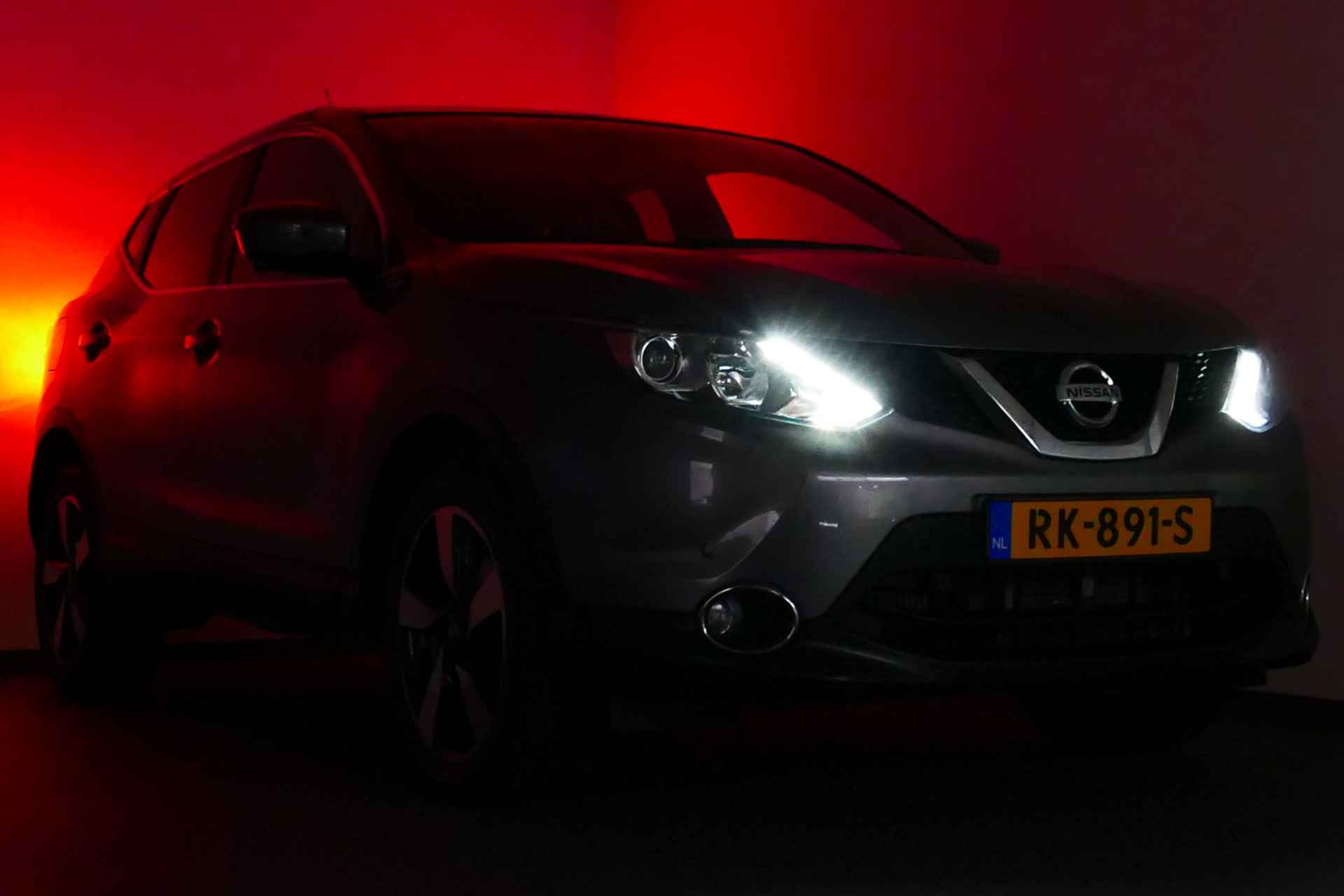 Nissan QASHQAI 1.2 N-Connecta. Half Leer, Stoelverw, 360 Camera, 18"LMV, Navi, Clima, Cruise - 3/40