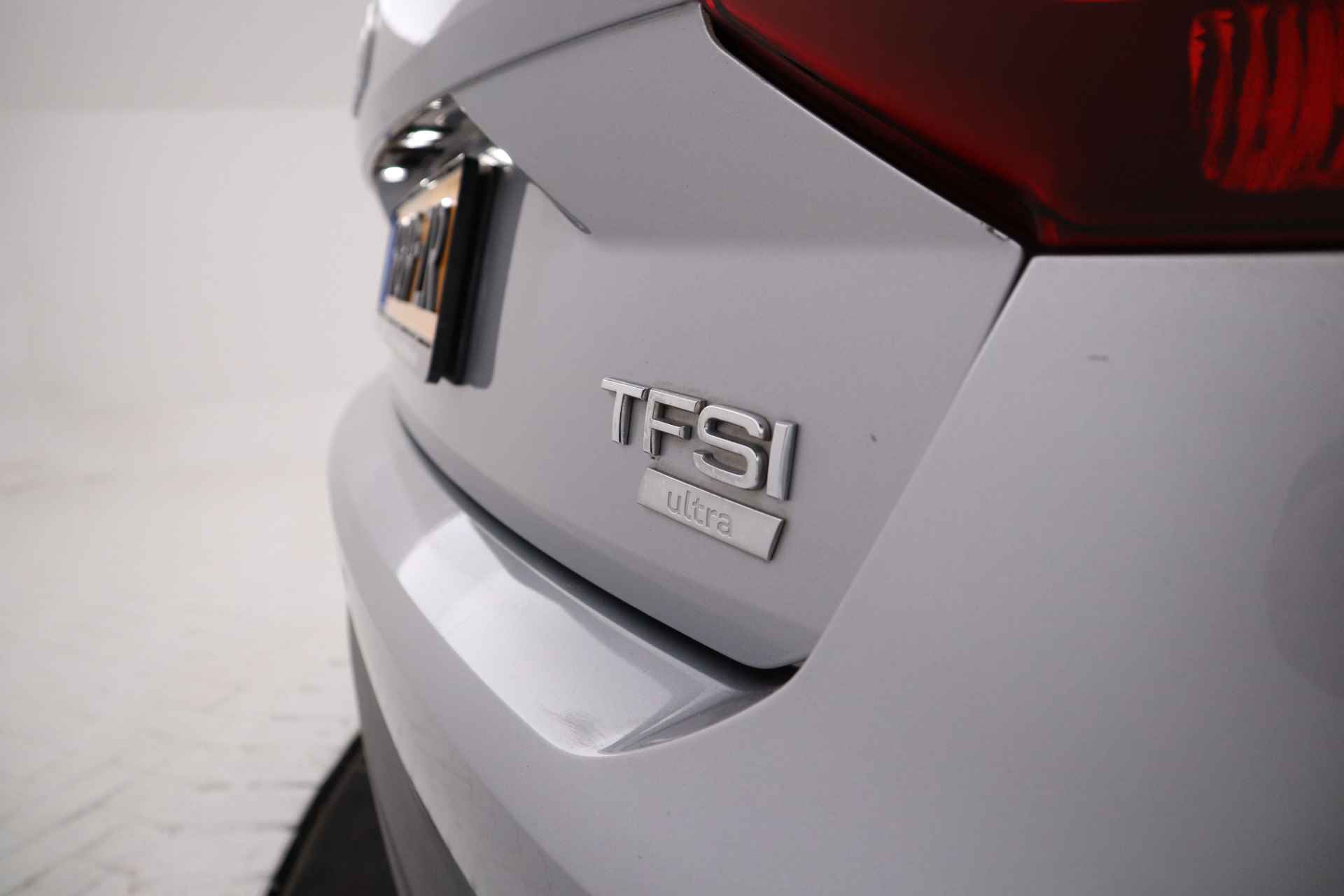 Audi Q2 1.0 TFSI Design Navigatie, Lmv, Climate, - 8/35