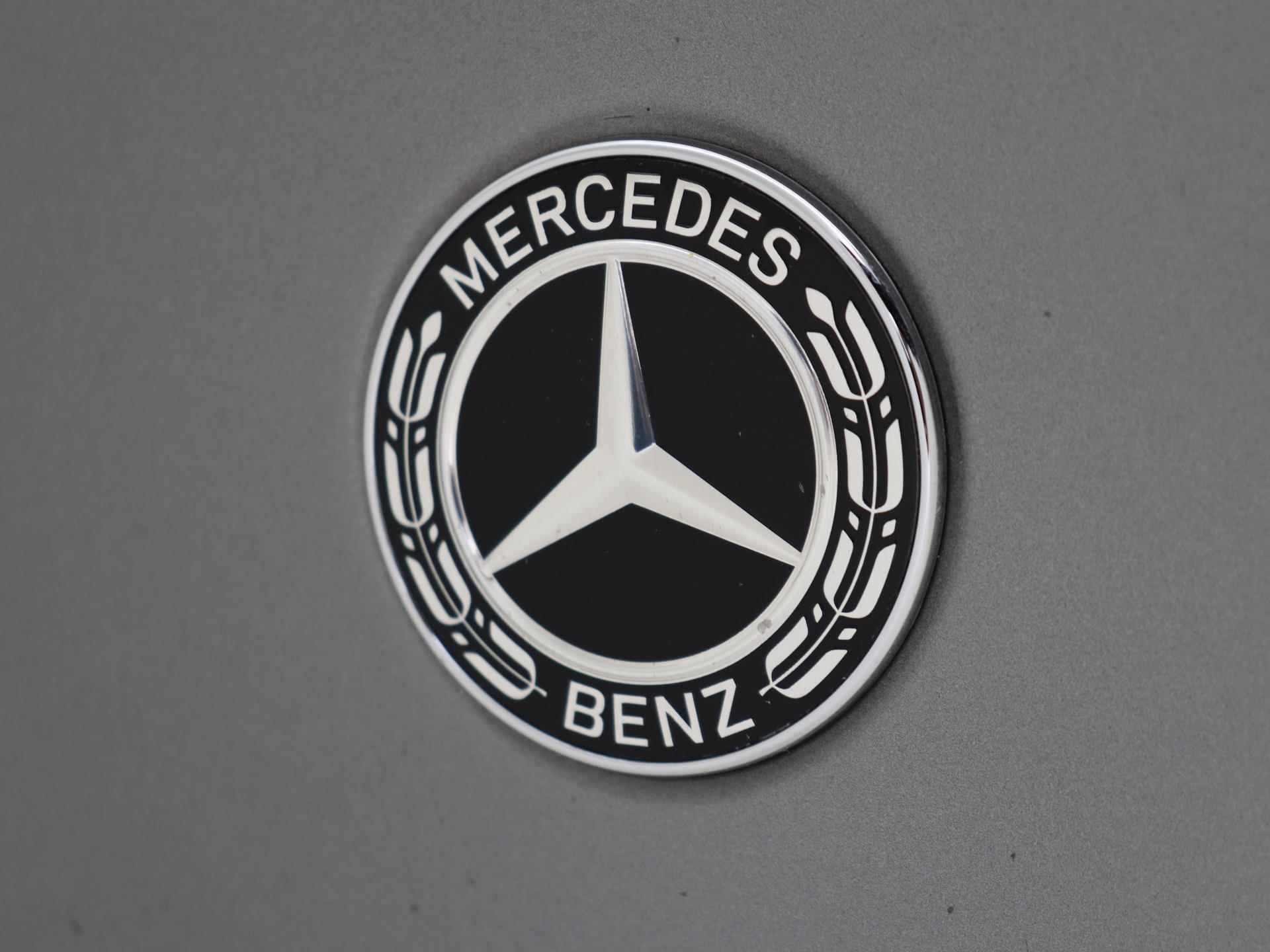 Mercedes-Benz CLA-klasse Shooting Brake 200 Business Solution AMG /18 Inch - 28/32