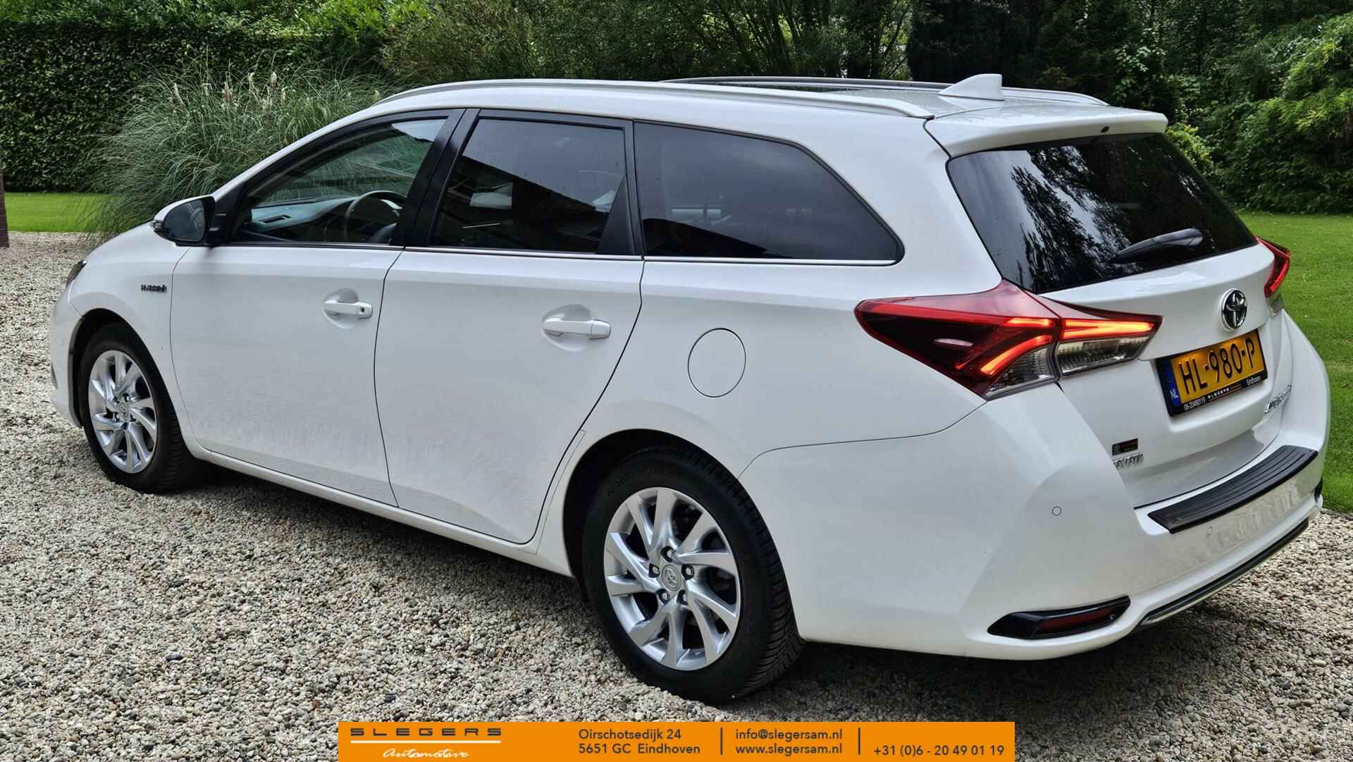 Toyota Auris 1.8 Hybrid Aspiration panoramadak half leer - 12/32