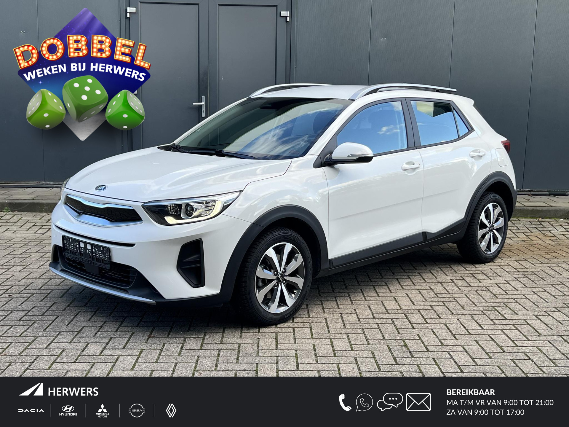 Kia Stonic 1.0 T-GDi MHEV DynamicPlusLine Automaat / Fabriekgarantie tot 26-07-2028 / Navigatie / Achteruitrijcamera / Stuur Verwarming / Stuur verwarming / Cruise Control