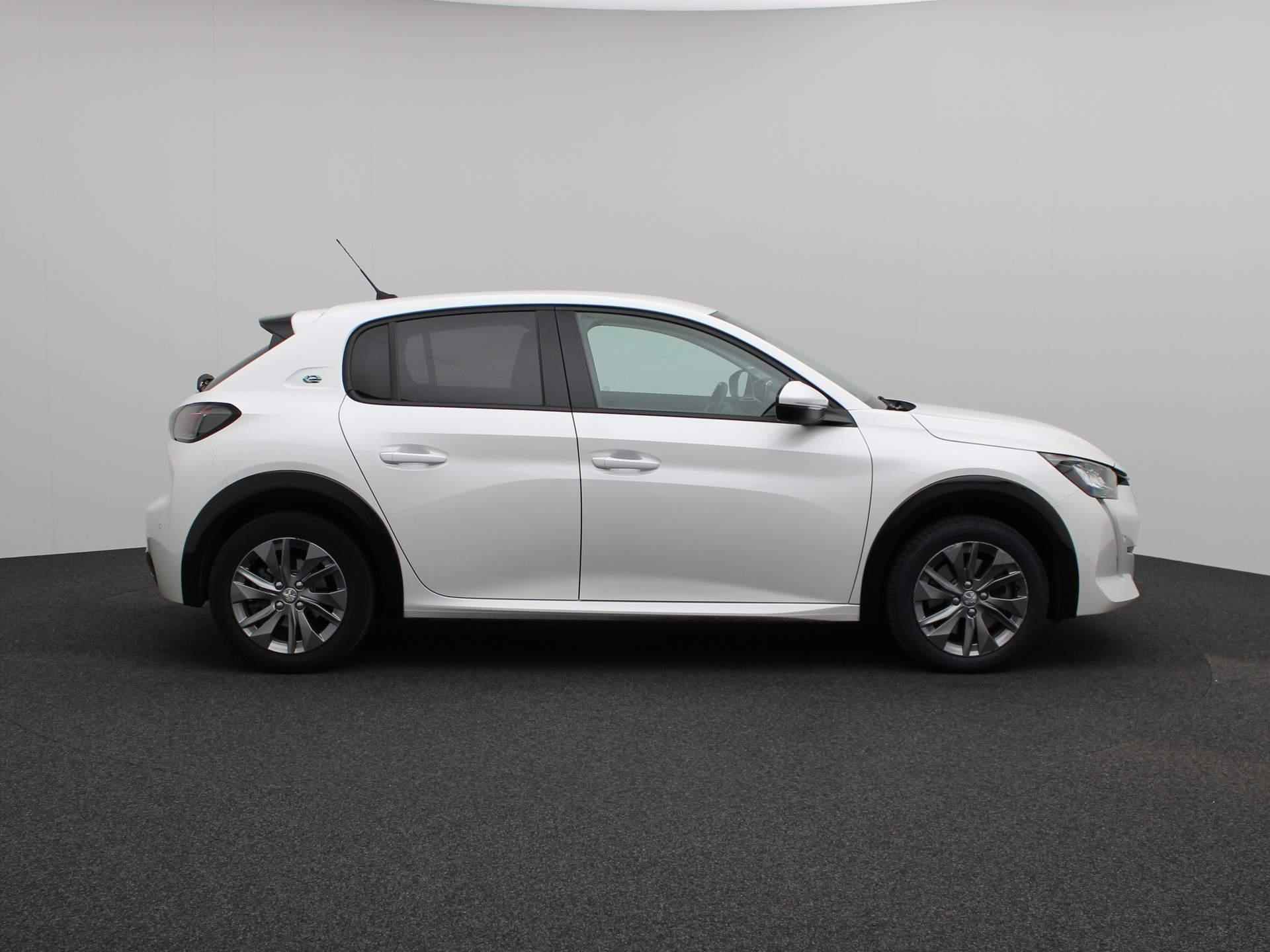 Peugeot e-208 EV Allure 50 kWh | Navi | Apple-Android Play | Cruise | Keyless Go+Entry | LED | PDC | Bluetooth | Verkeersbord detectie | Rijstrooksensor | SUPER SALE - 6/37