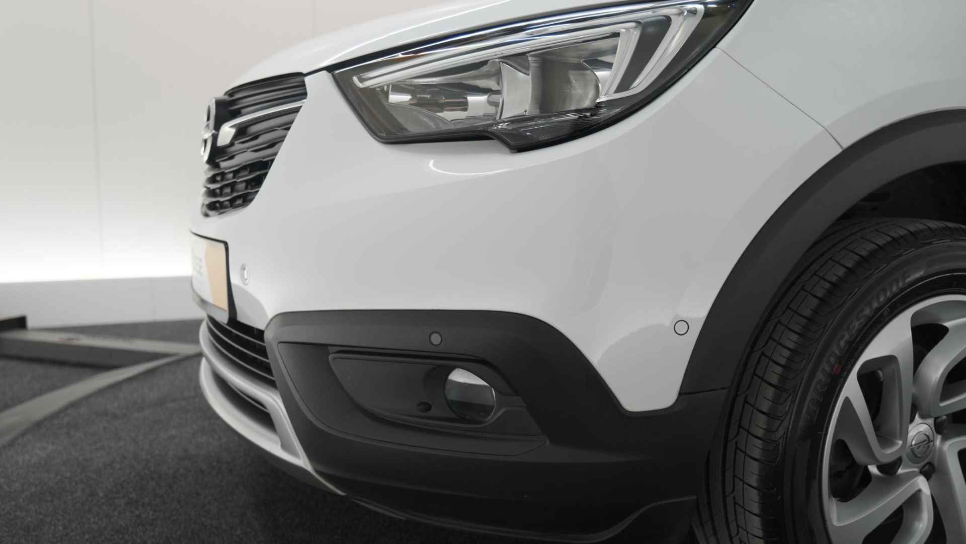 Opel Crossland X 110 Turbo Innovation | Camera | Dodehoekdetectie | Navigatie | Pack Winter - 19/84