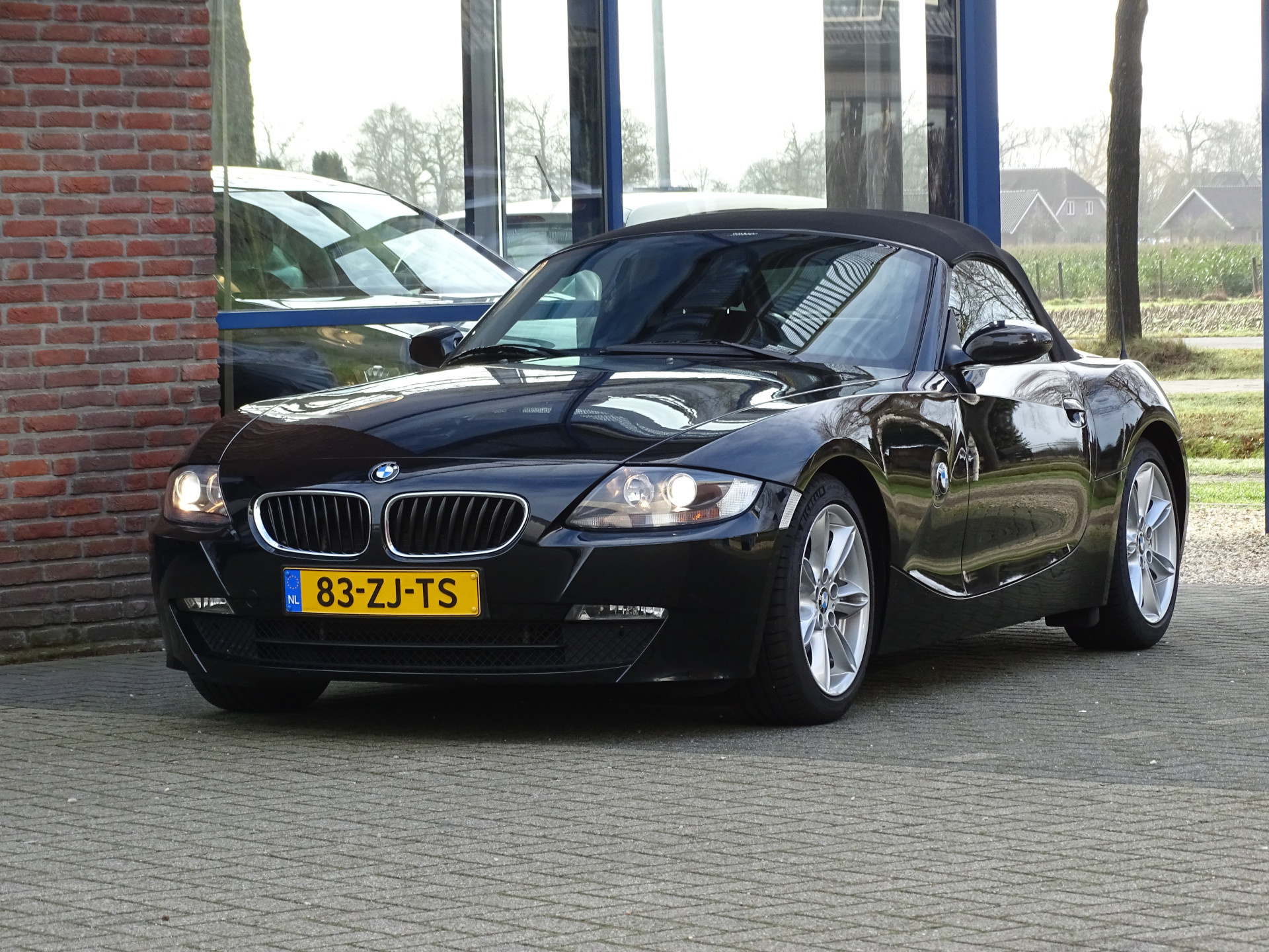 BMW Z4 Roadster 2.5i Executive bij viaBOVAG.nl