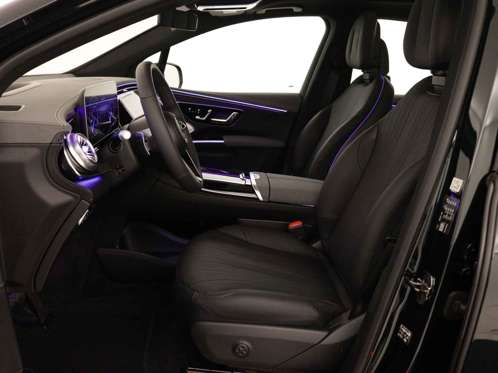 Mercedes-Benz EQS SUV 450 4MATIC Luxury Line 108 kWh | Akoestiekcomfortpakket | Trekhaak | Premium pakket | USB-pakket plus | DIGITAL LIGHT | Burmester® 3D-surround sound system | Rijassistentiepakket Plus | - 15/40