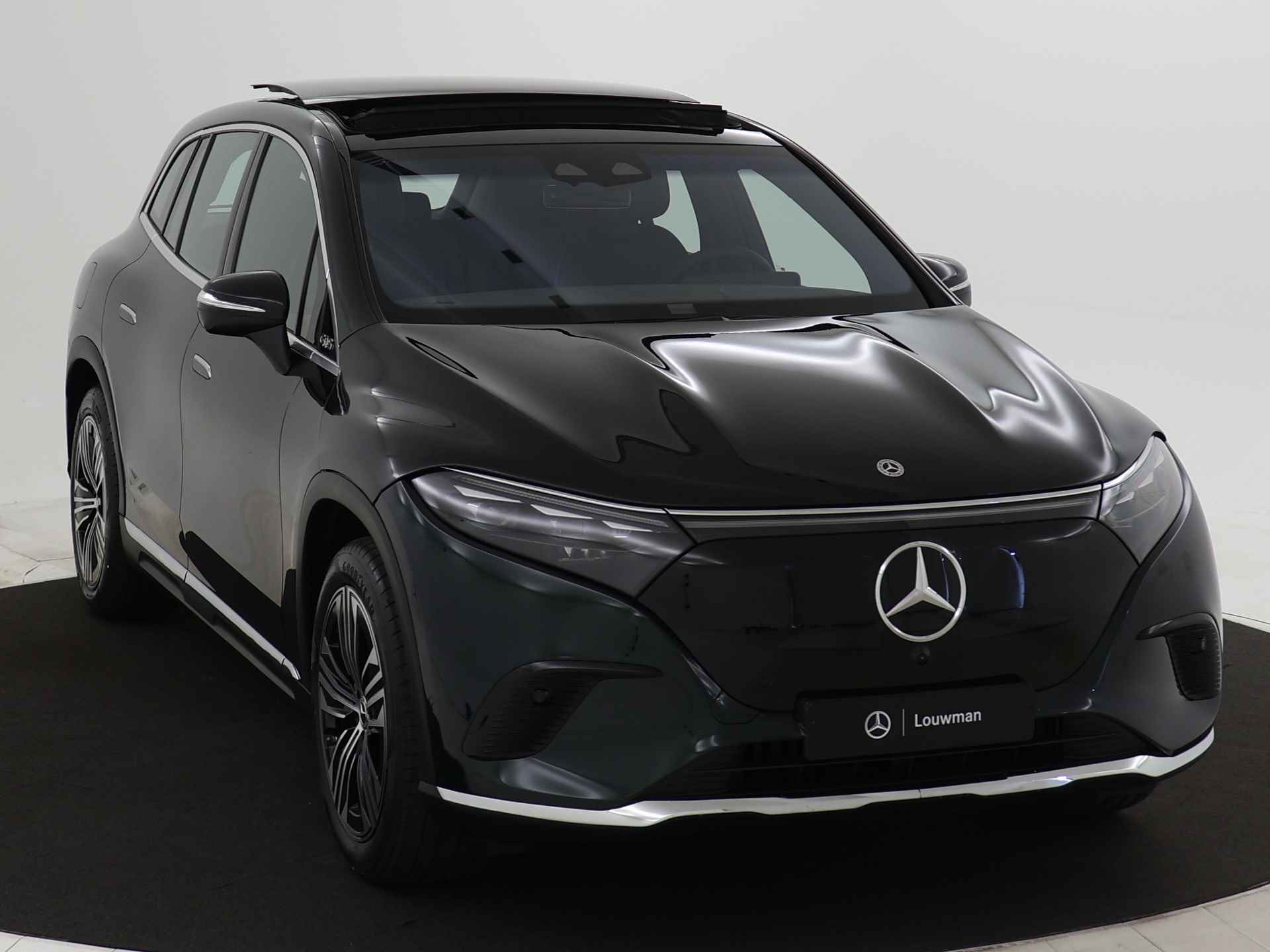 Mercedes-Benz EQS SUV 450 4MATIC Luxury Line 108 kWh | Akoestiekcomfortpakket | Trekhaak | Premium pakket | USB-pakket plus | DIGITAL LIGHT | Burmester® 3D-surround sound system | Rijassistentiepakket Plus | - 23/40