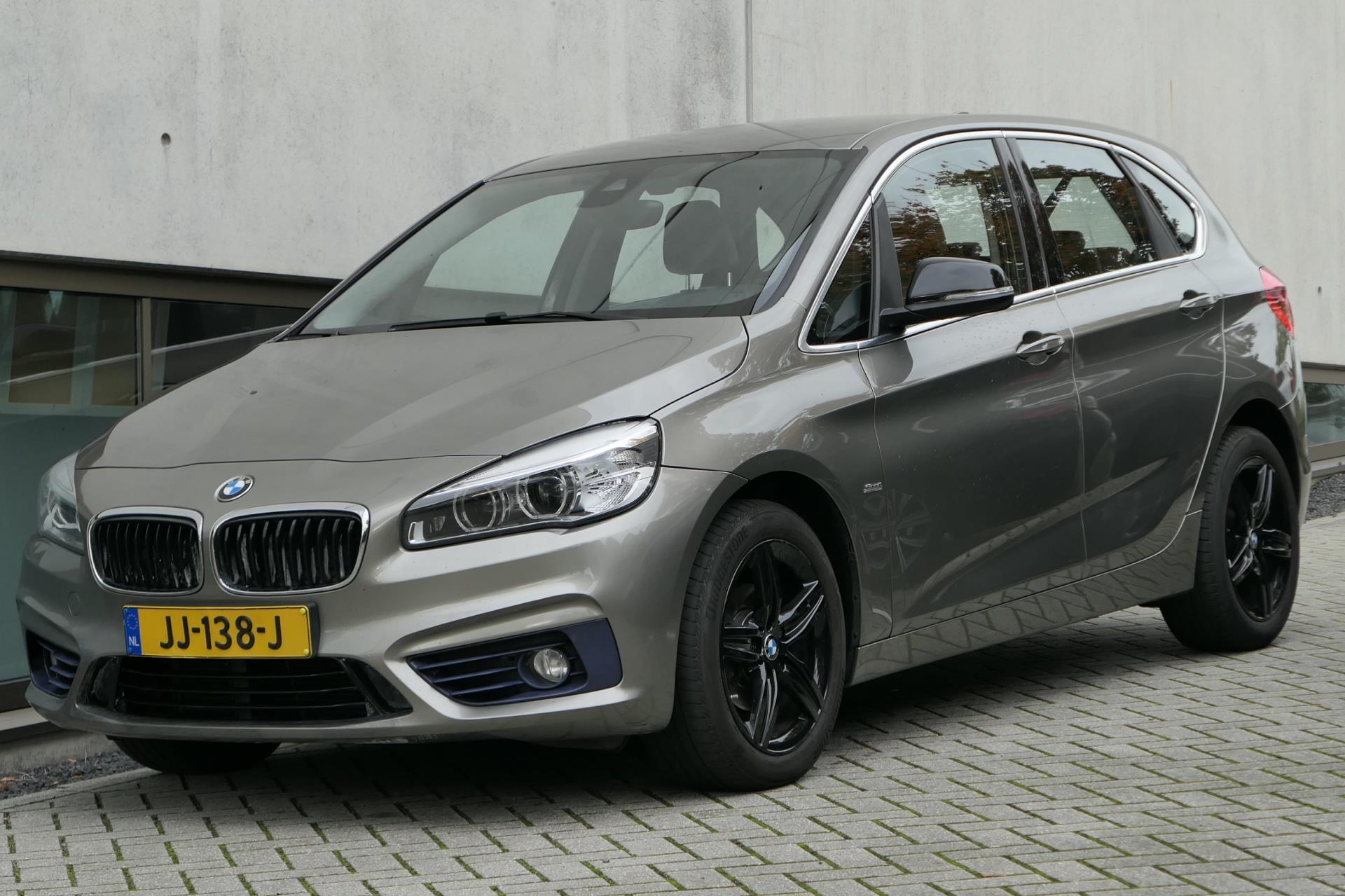 BMW 2-serie Active Tourer 214d Centennial Executive NAP Navi Leder Sportstoelen Euro6