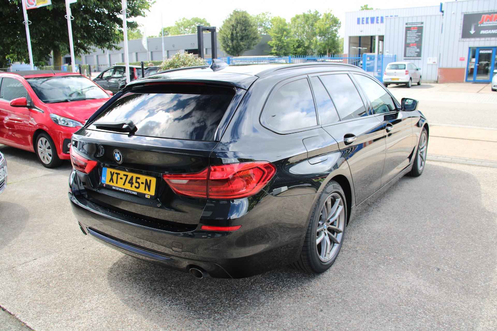 Bmw 5-serie Touring 530d High Executive - 6/22