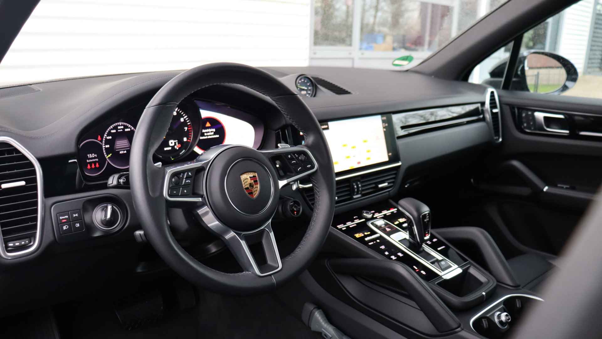 Porsche Cayenne 3.0 E-Hybrid SportDesign | Panoramadak | BOSE Sound | Trekhaak | Achterasbesturing | Stuurwielverwarming - 7/32