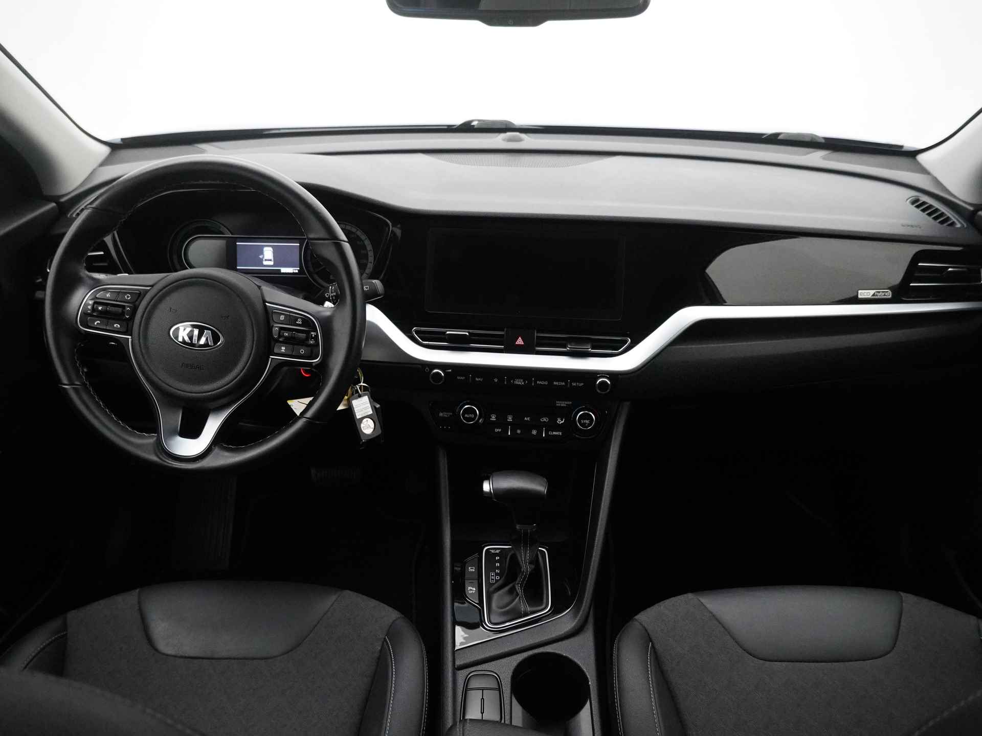 Kia Niro 1.6 GDi Hybrid DynamicLine - Cruise Control - Achteruitrijcamera - Apple CarPlay/Android Auto - Parkeersensoren - Fabrieksgarantie tot 10-2026 - 39/49
