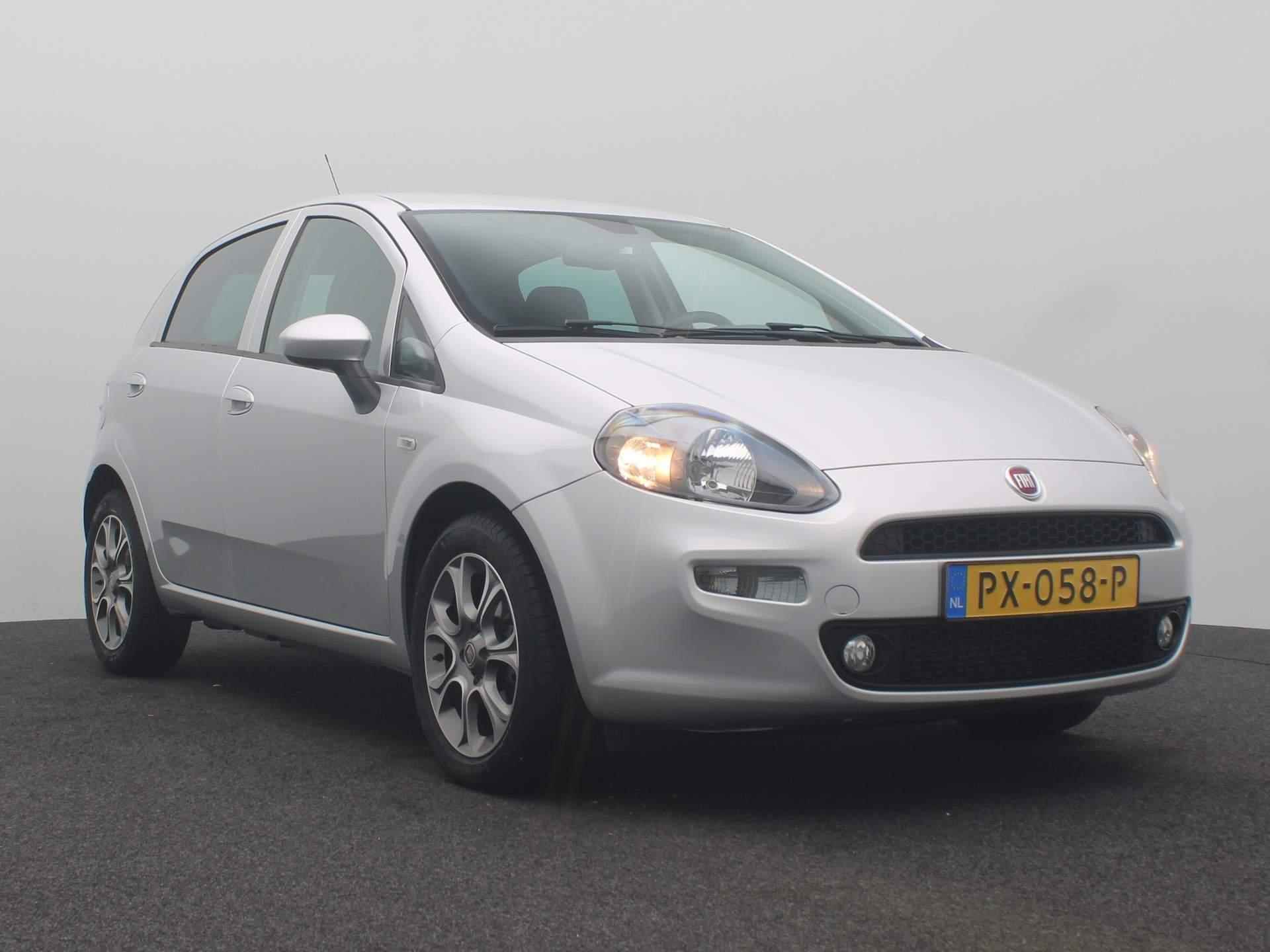 Fiat Punto Evo 0.9 TwinAir Sempre | Navigatie | Climate Control | Parkeersensoren | - 7/39