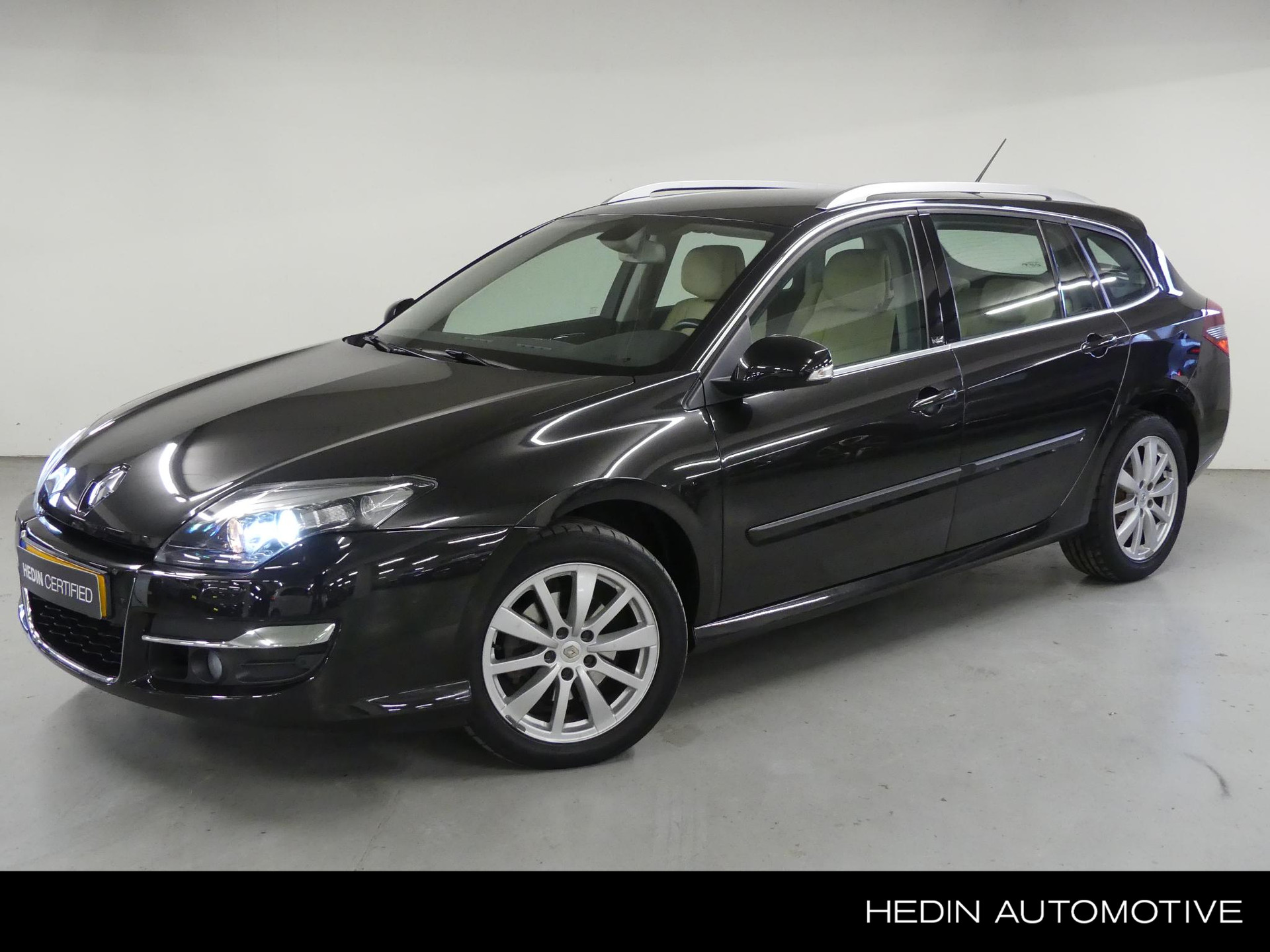 Renault Laguna Estate 2.0 T Initiale | Automaat | Leder | Navigatie | Climate Control | Stoelverwarming | Trekhaak | 69674KM!!