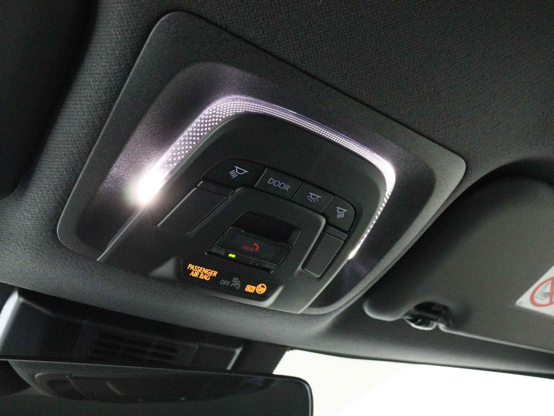 Toyota Corolla 1.8 Hybrid Executive | Demo | Head-Up Display | JBL | Climate Control | Cruise control-adaptive | DAB+ | stoelverwarming - 28/49