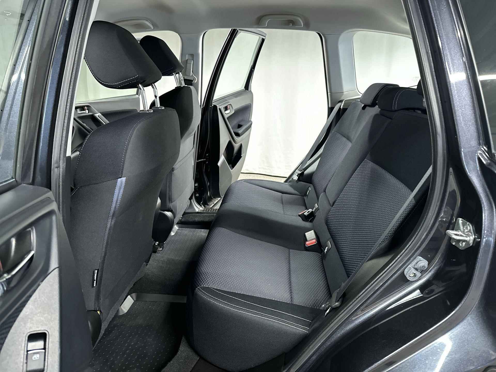 Subaru Forester 2.0 Comfort Automaat trekhaak - 10/40