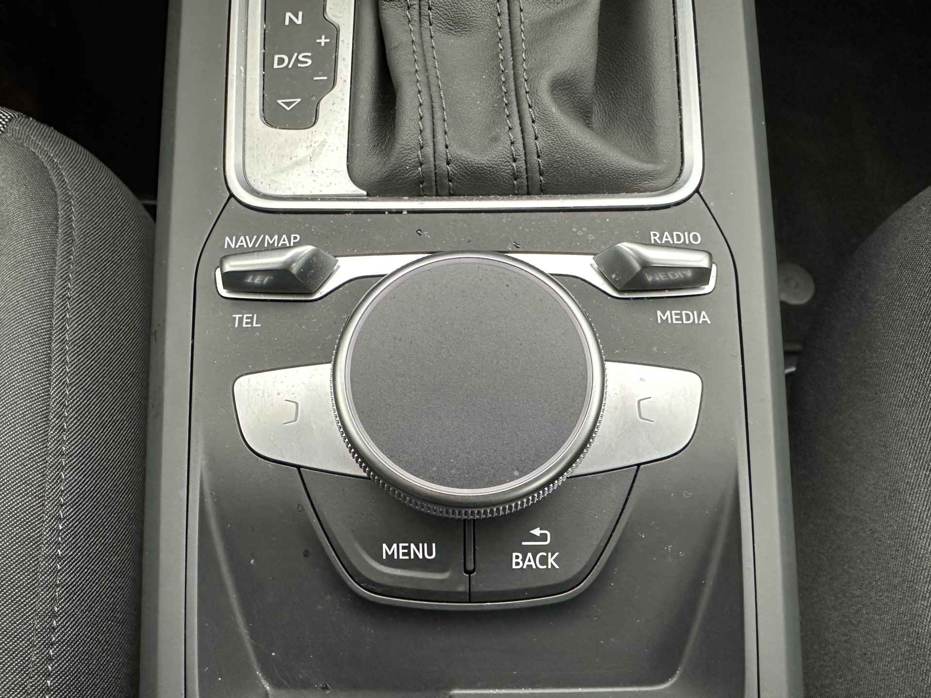 Audi Q2 35 TFSI 150pk Prestige Aut Digitale-Cockpit | Camera | Achterklep | LED | Adapt.Cruise | DAB | - 15/24
