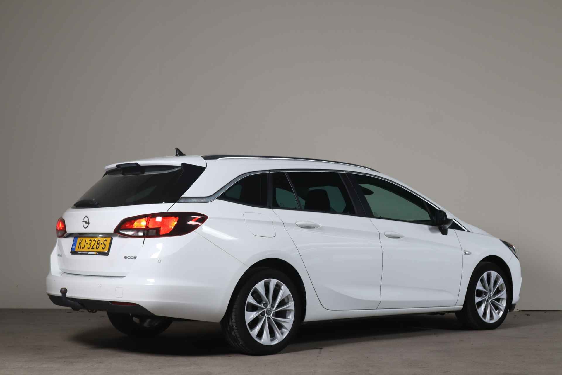 Opel Astra Sports Tourer 1.6 CDTI Business+ NL-Auto!! Apple Car-play I Navigatie I Camera - 3/32