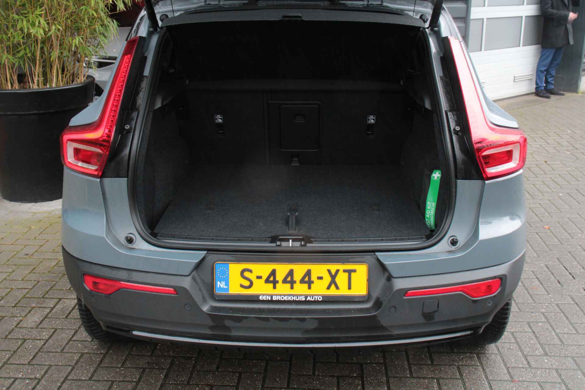 Volvo XC40 Recharge Plus 70 kWh| Camera| Extra getint glas| Warmtepomp| Stoel-stuurverwarming - 8/14