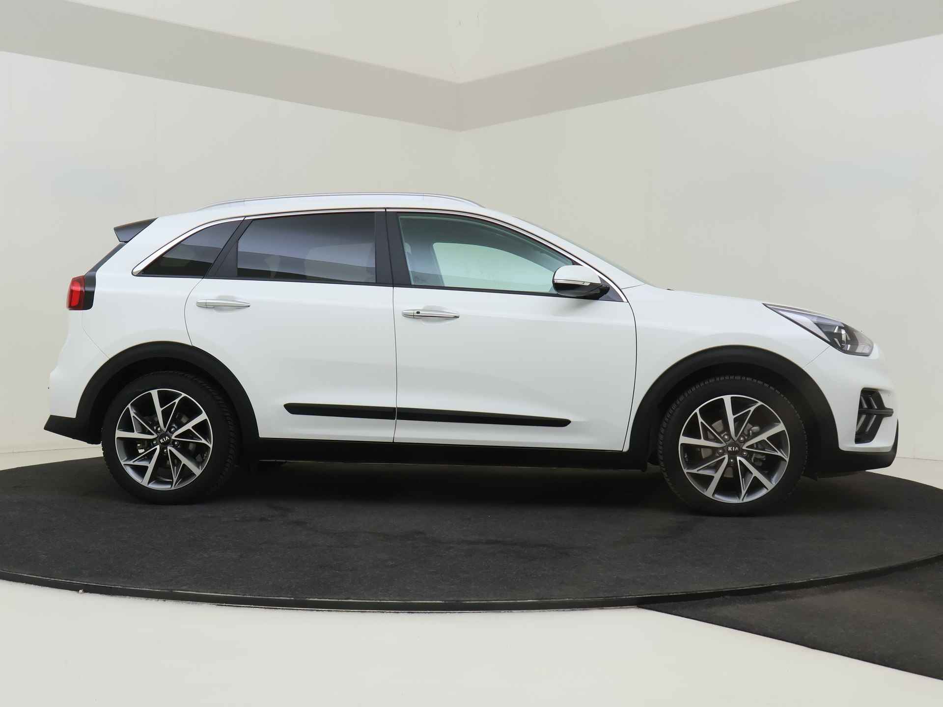 Kia Niro 1.6 GDi Hybrid DynamicLine | Navigatie | Camera | Apple Carplay en Android Auto | Cruise Control | Climate Control | - 12/53