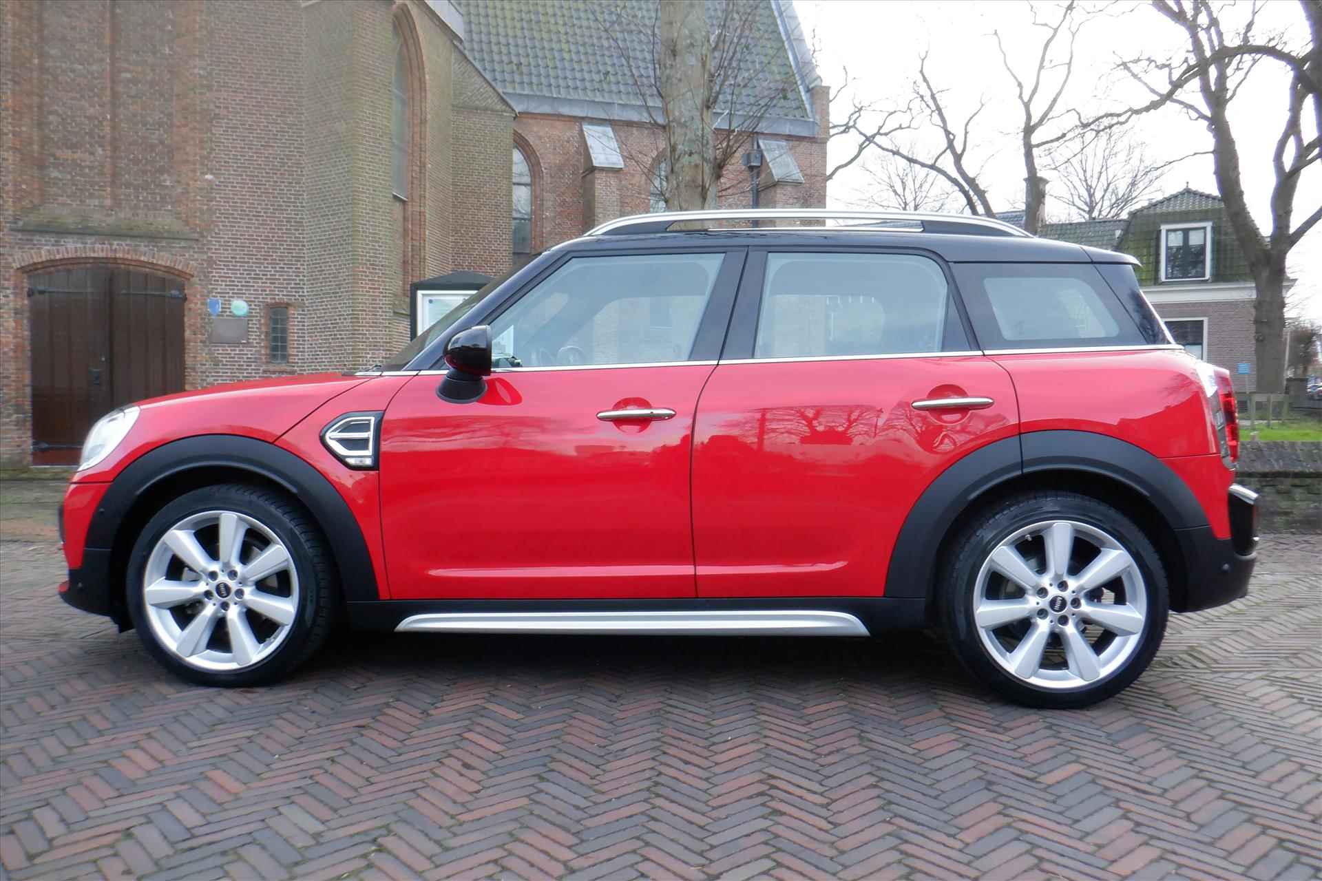 Mini Mini Countryman (f60) 1.5 136pk Aut. Cooper-PAN/DAK.-HEADUP-EERSTE EIG. - 2/21