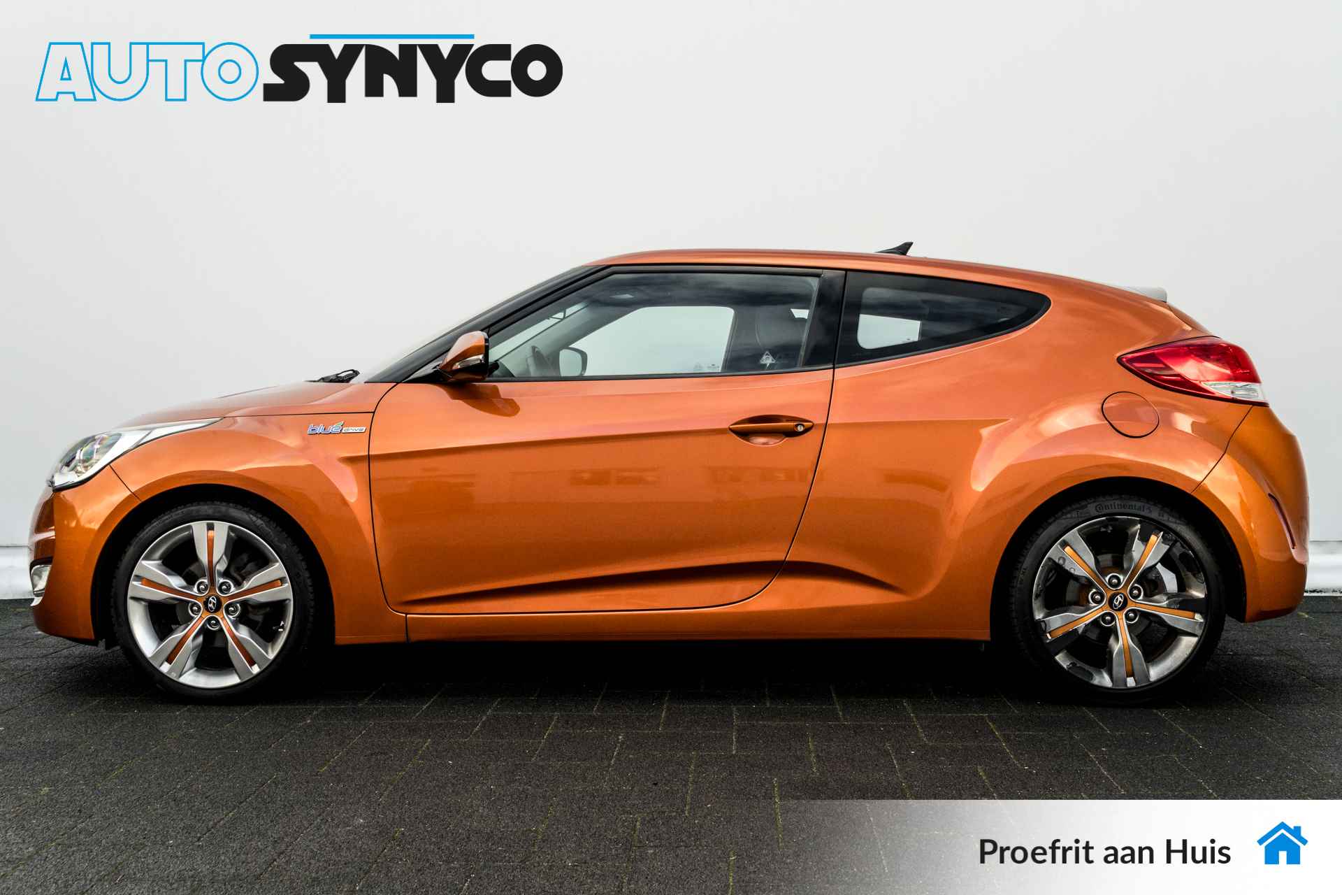 Hyundai Veloster 1.6 GDI i-Vision | 18inch | Panoramadak | Cruise control | Achteruitrijcamera | Half leder - 3/37