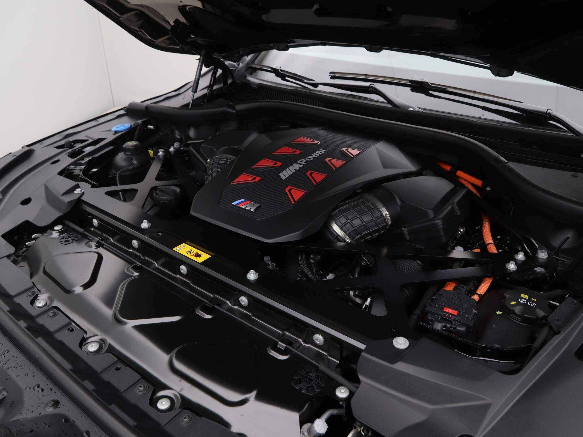 BMW XM PHEV 30 kWh - 5/27