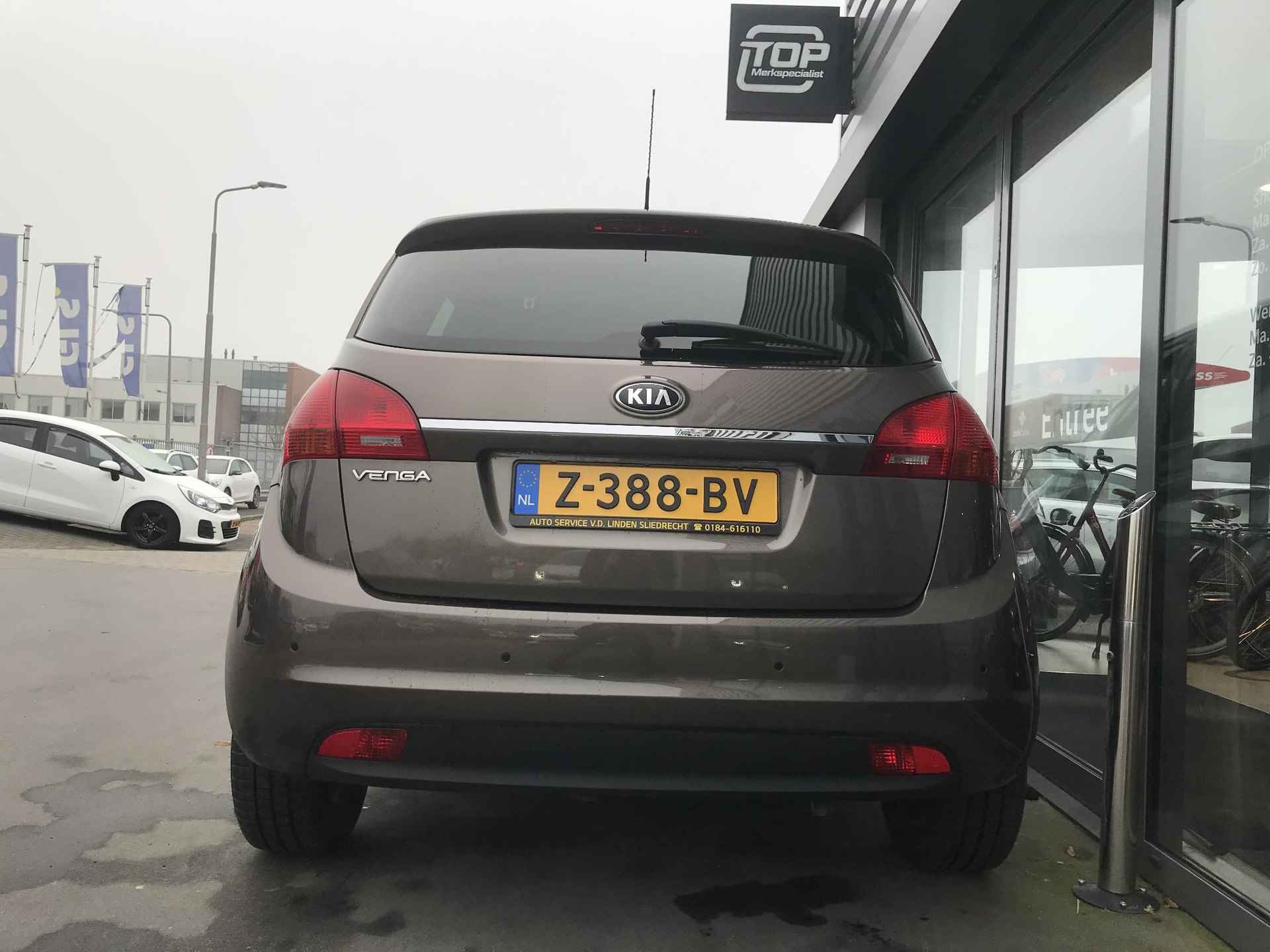 Kia Venga 1.6 DynamicPlusLine Automaat zeer lage km - 4/18