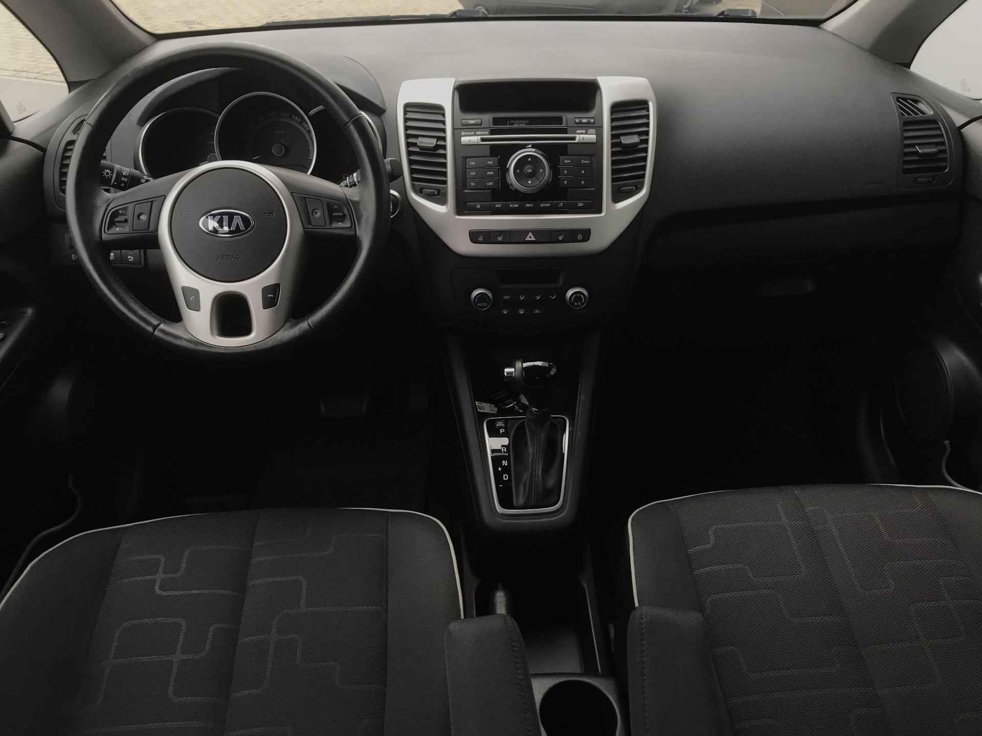 Kia Venga 1.6 DynamicPlusLine Automaat zeer lage km - 9/18