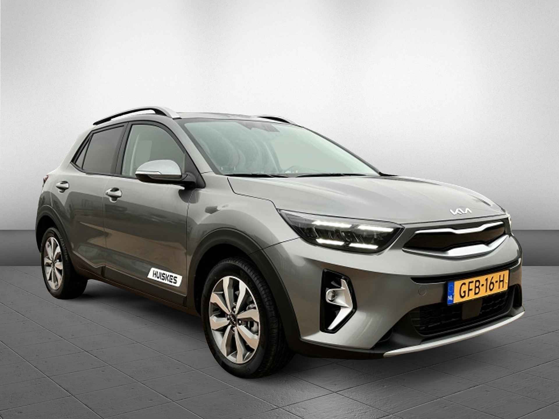 Kia Stonic 1.0 T-GDi MHEV DynamicPlusLine - 8/26