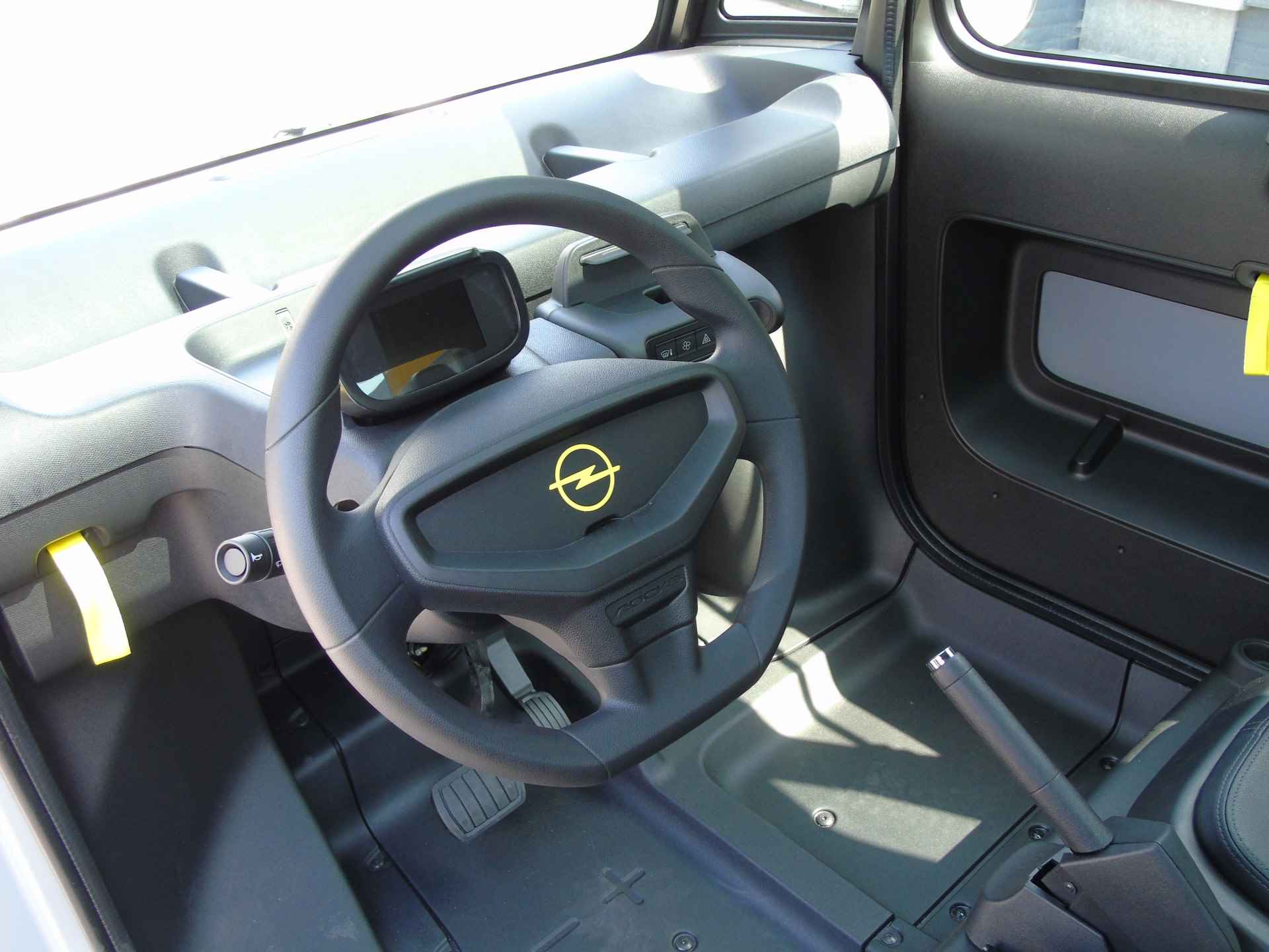 Opel Brommobiel Rocks Electric Safety Car | Panoramadak | GRATIS Thuisbezorgd | LED koplampen - 3/16