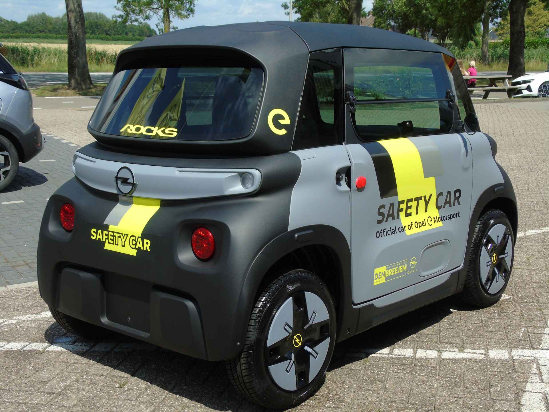 Opel Brommobiel Rocks Electric Safety Car | Panoramadak | GRATIS Thuisbezorgd | LED koplampen - 6/16
