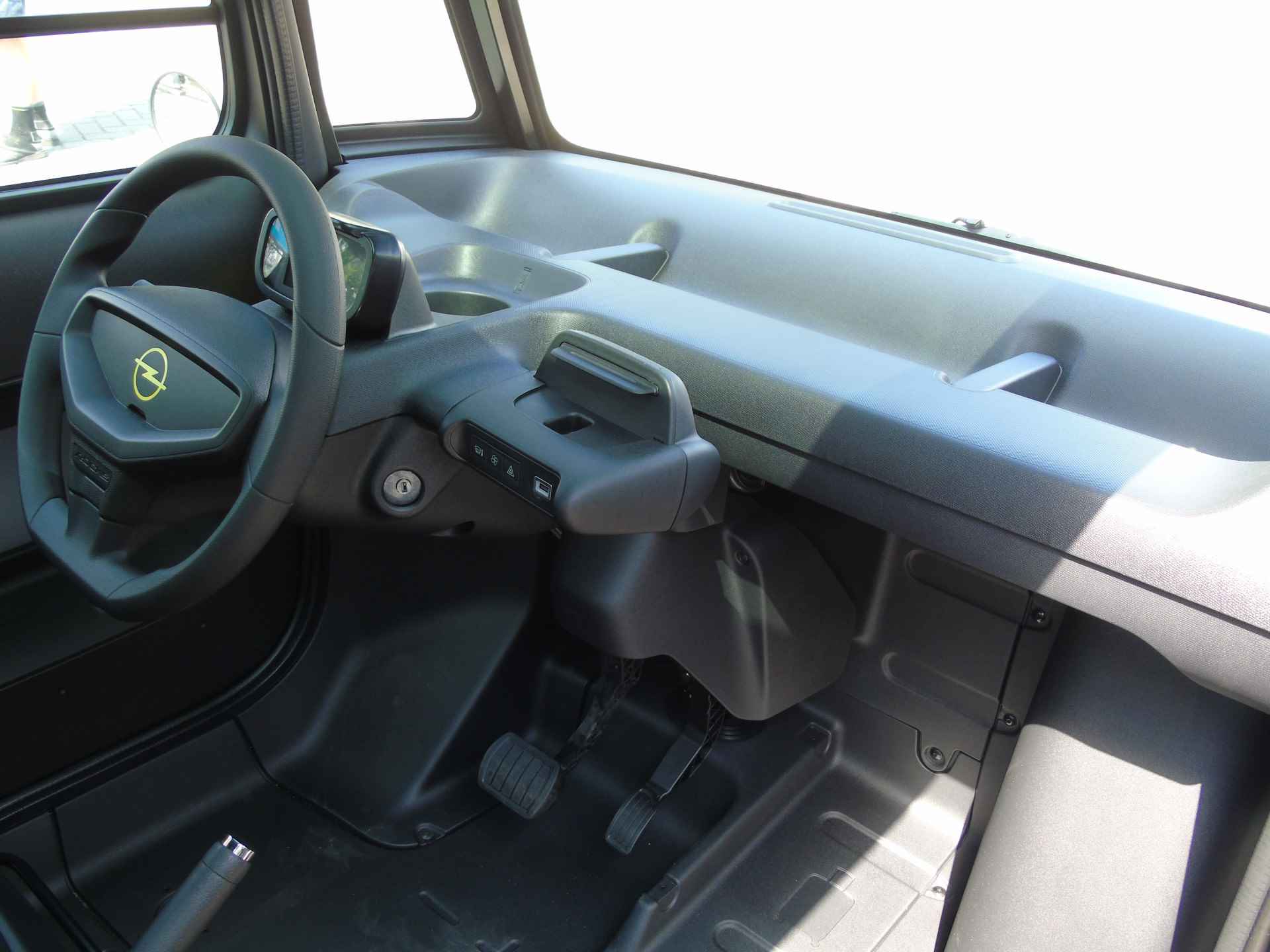 Opel Brommobiel Rocks Electric Safety Car | Panoramadak | GRATIS Thuisbezorgd | LED koplampen - 11/16
